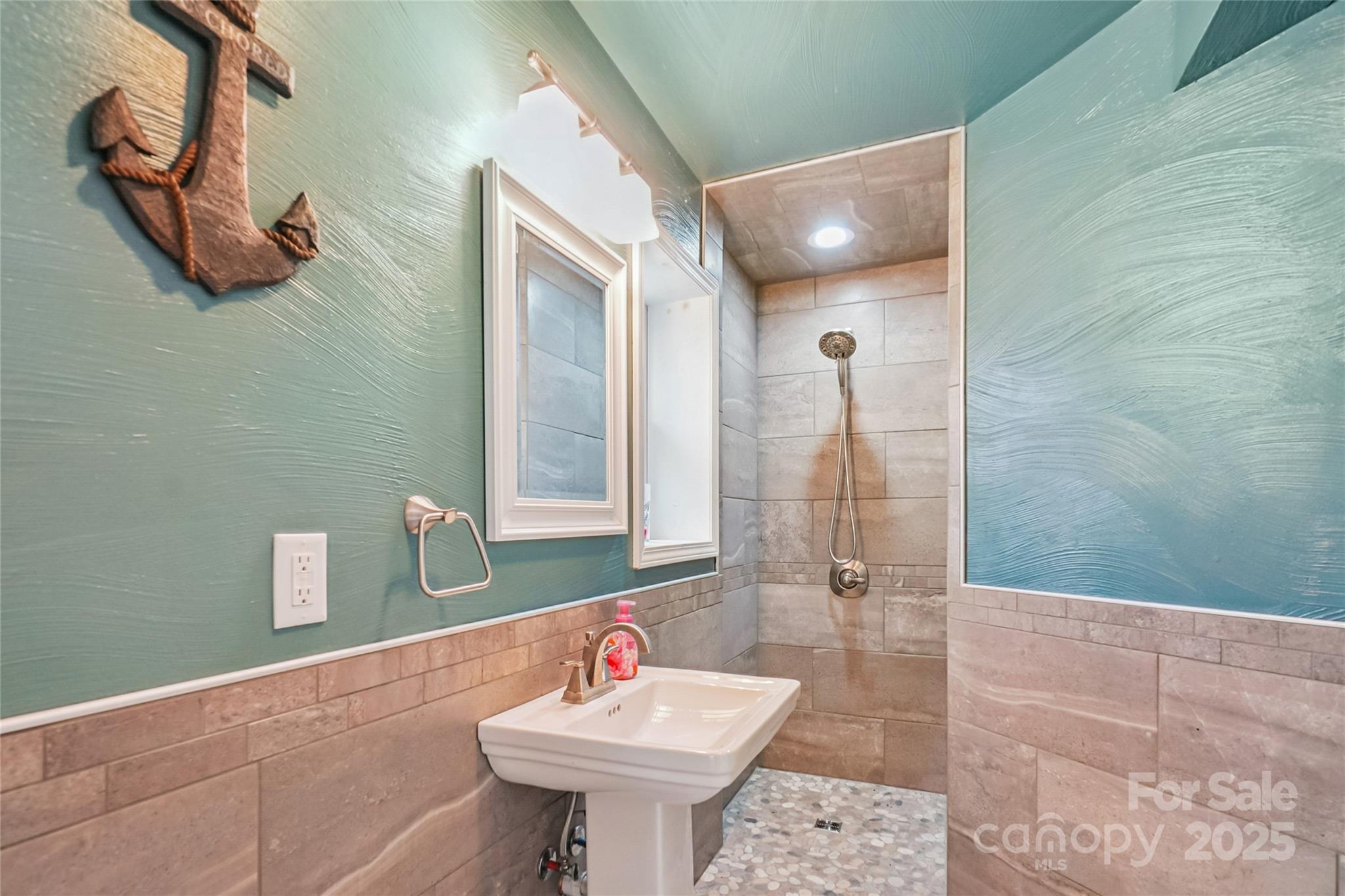 315 Red Barn Trail