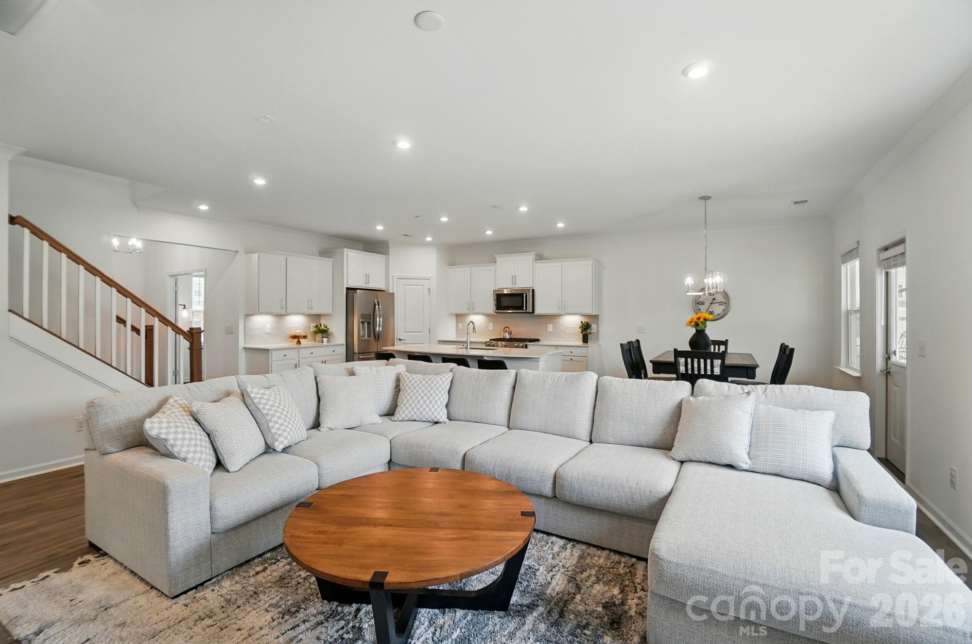 11113 Godwit Lane