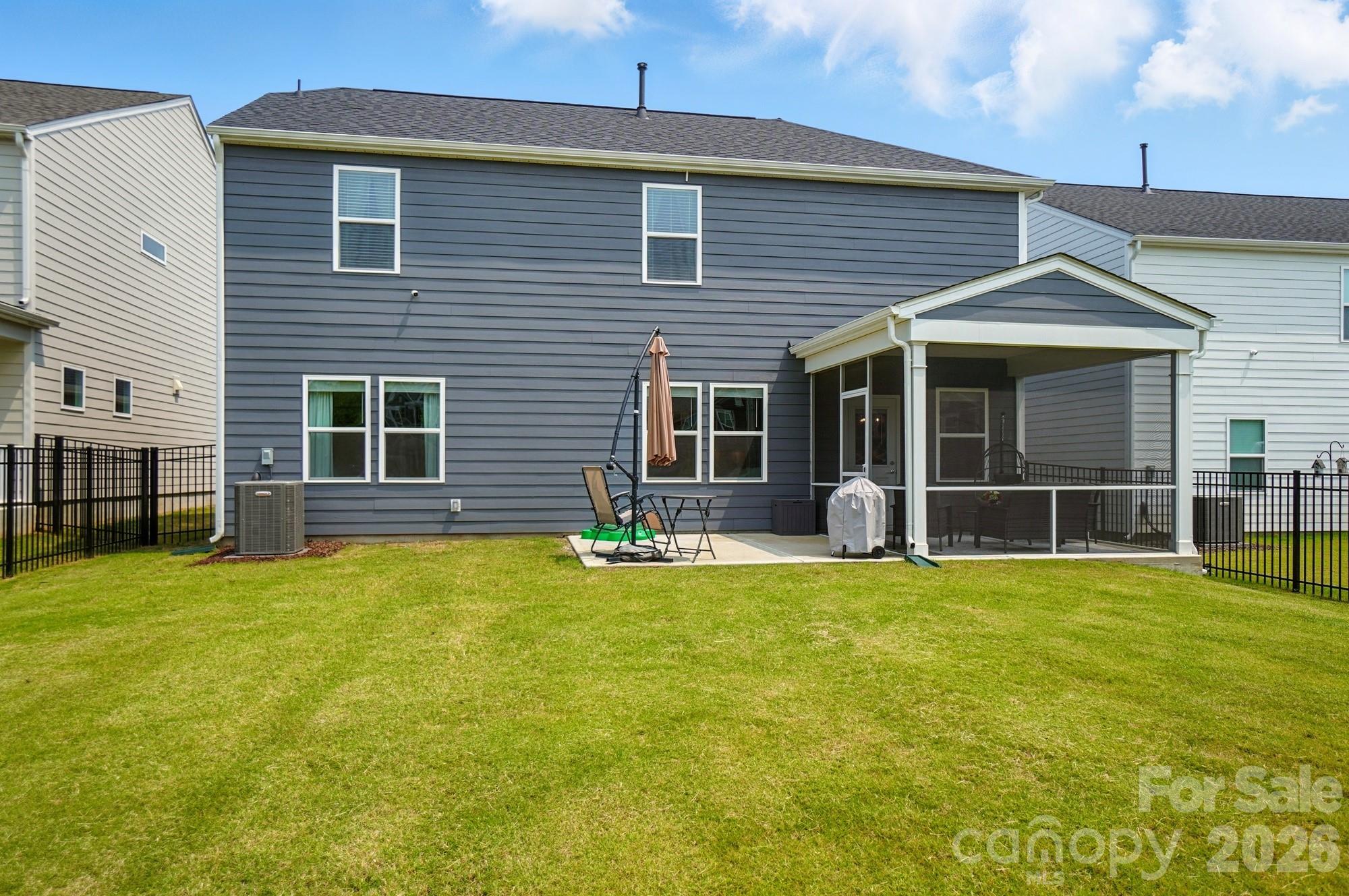 11113 Godwit Lane