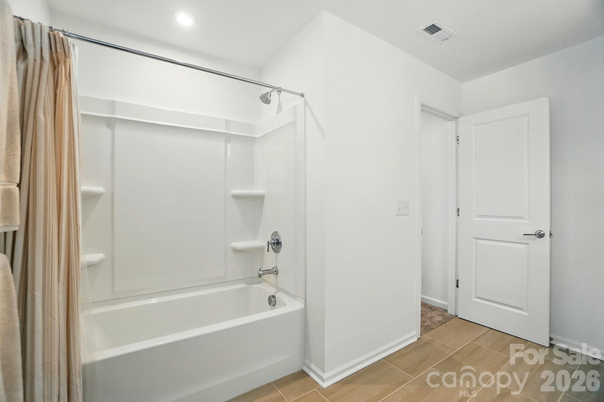 11113 Godwit Lane