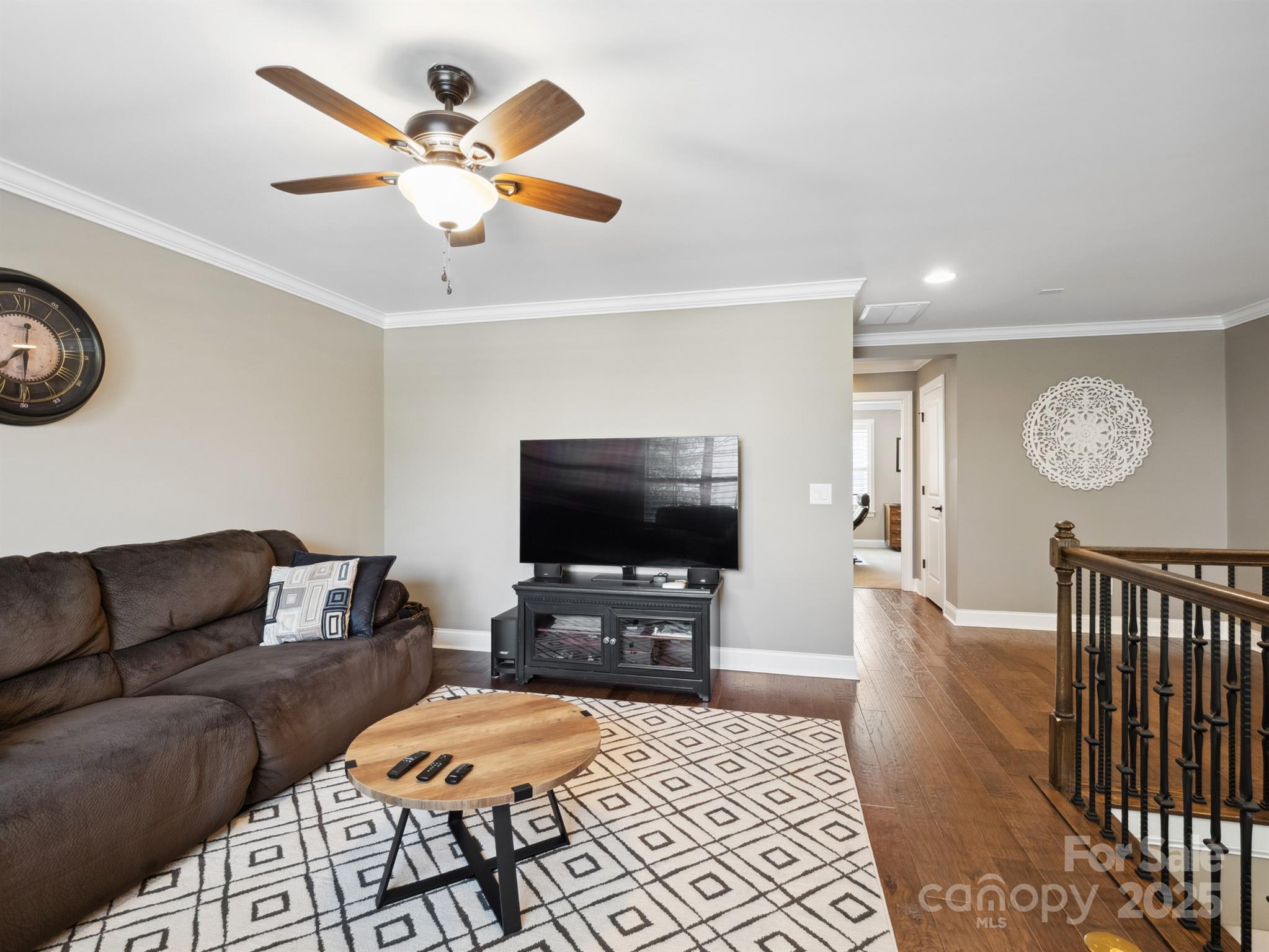 741 Garrett Green Way Unit: 64