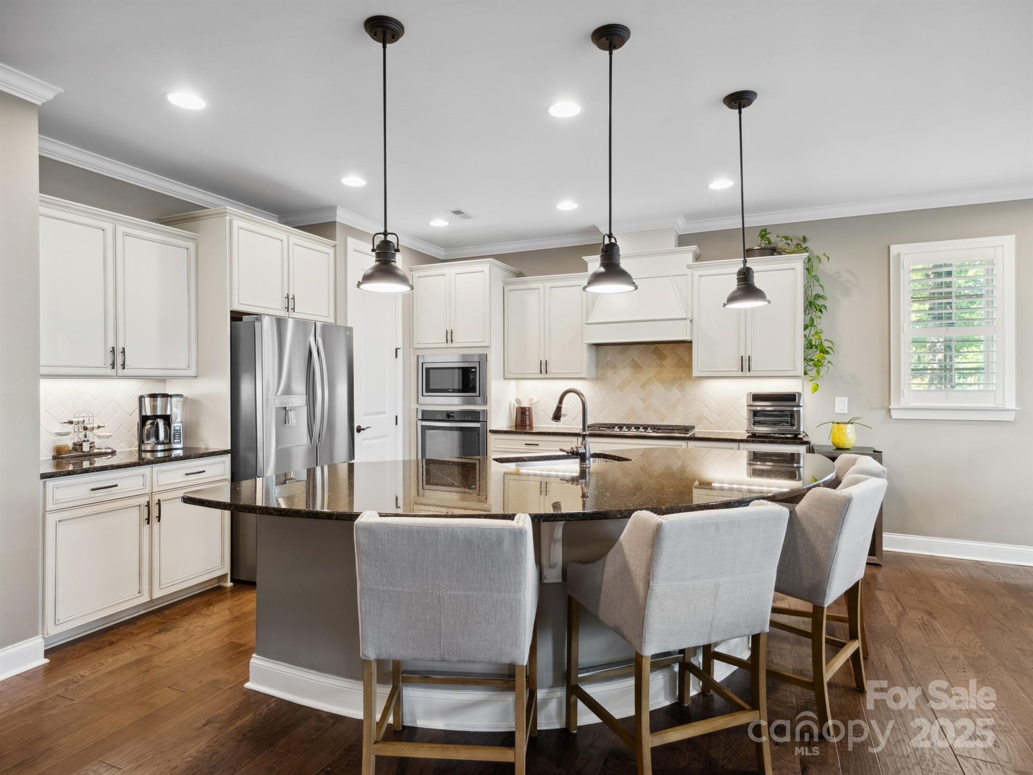 741 Garrett Green Way Unit: 64