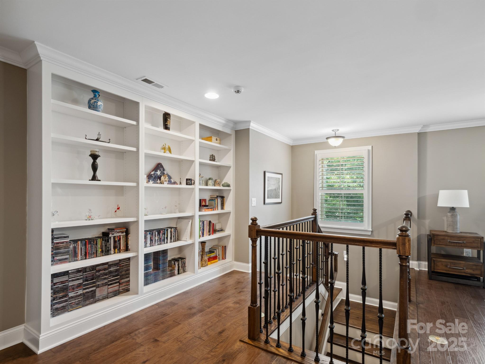 741 Garrett Green Way Unit: 64