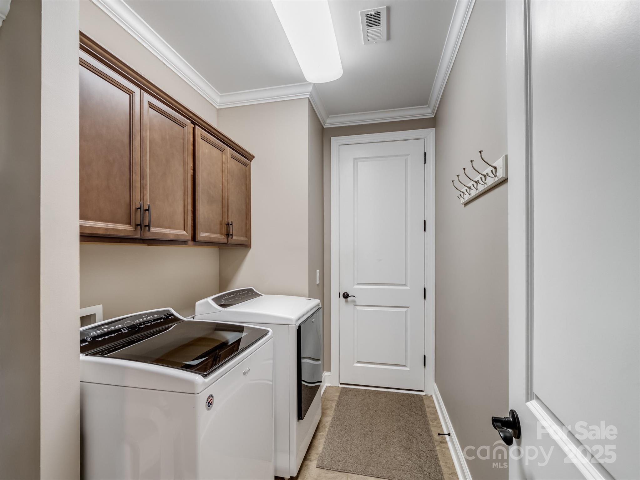 741 Garrett Green Way Unit: 64