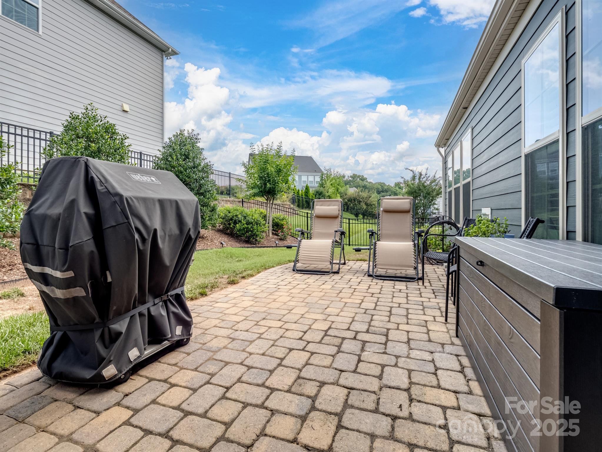 741 Garrett Green Way Unit: 64