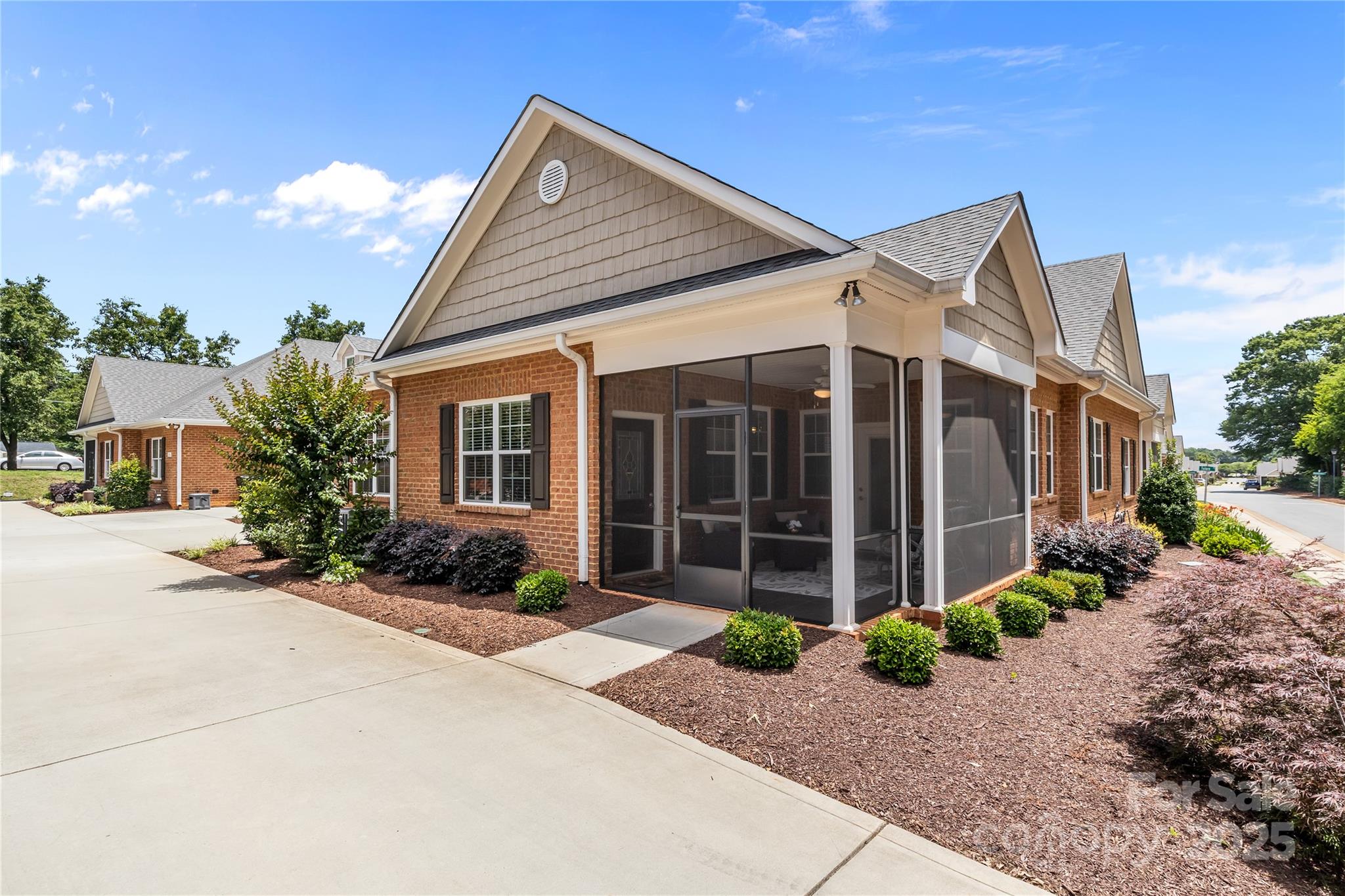 2484 Early Richmond Court