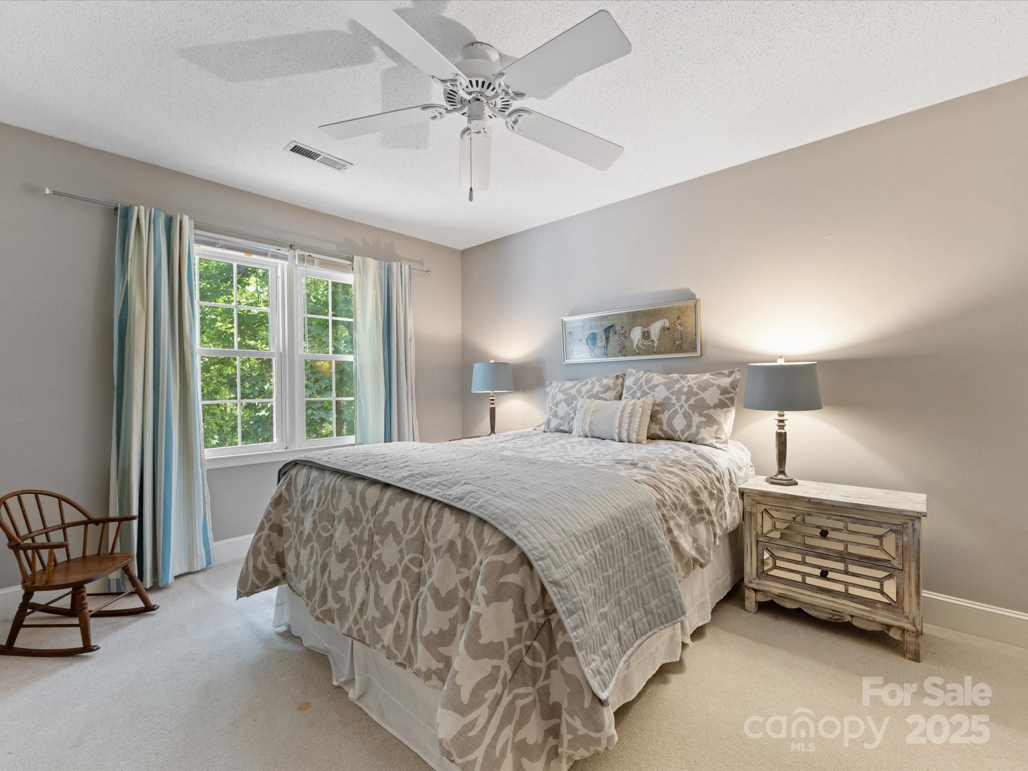 1119 Holleybank Drive