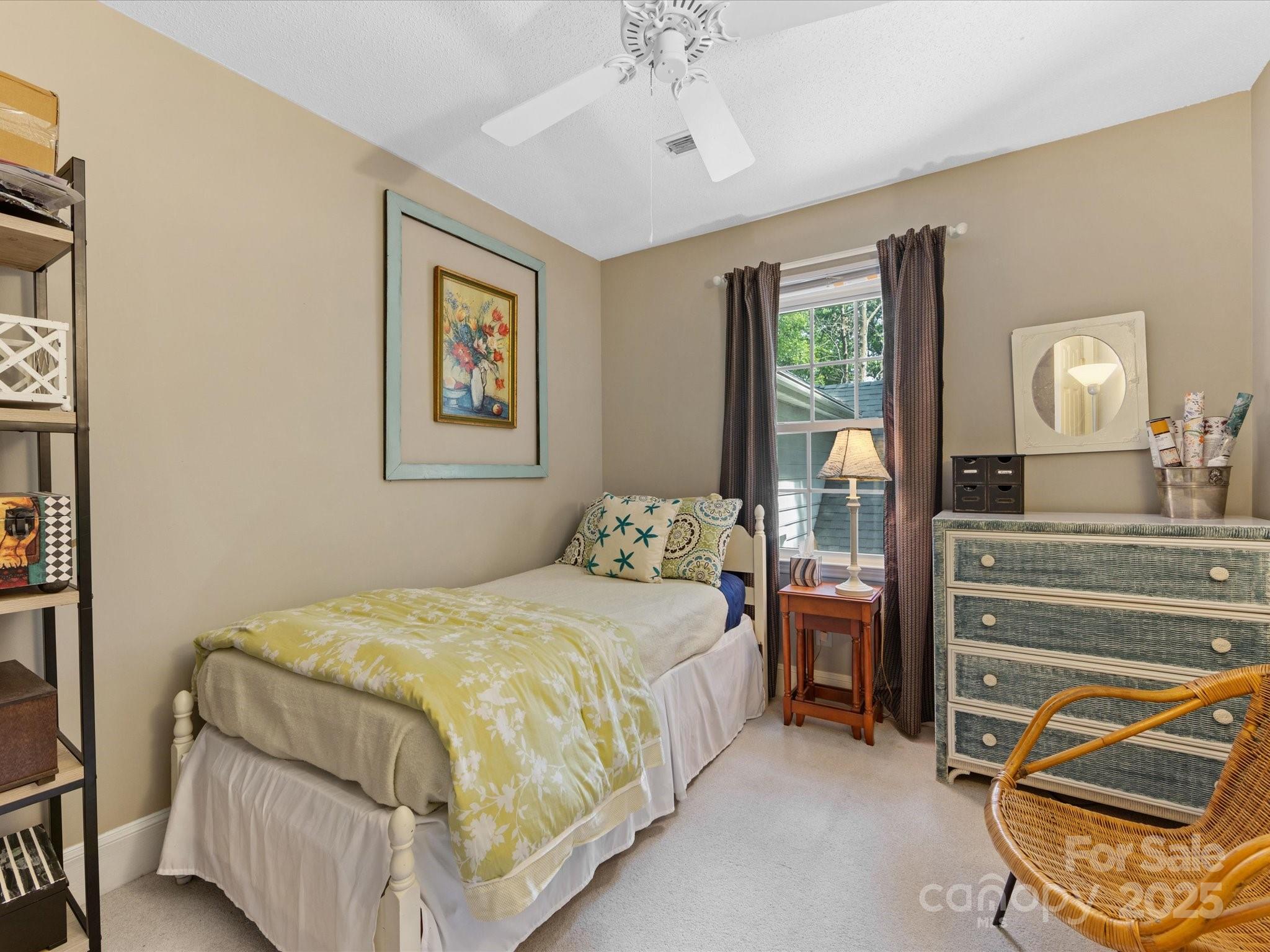 1119 Holleybank Drive