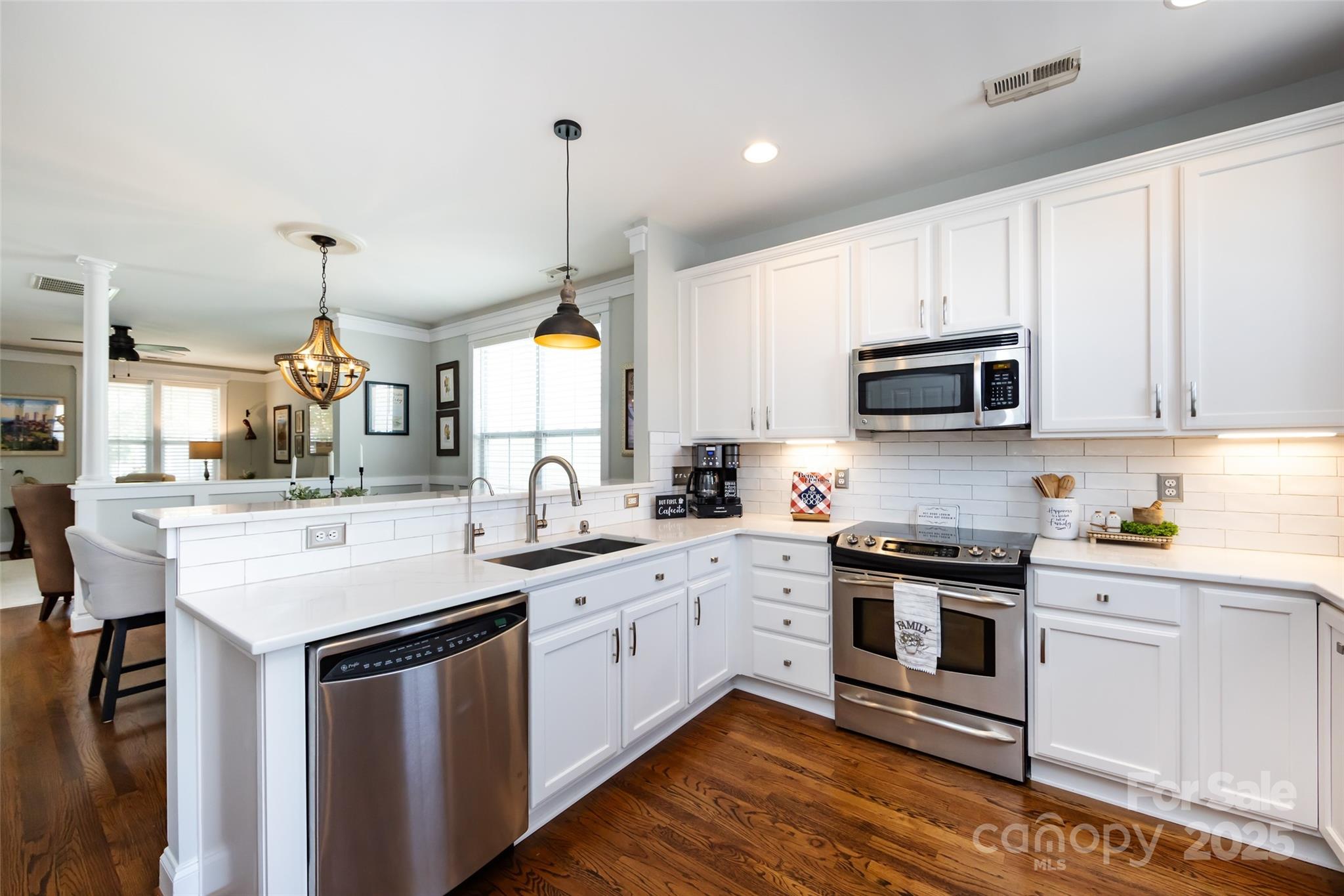 298 Bridges Farm Road
