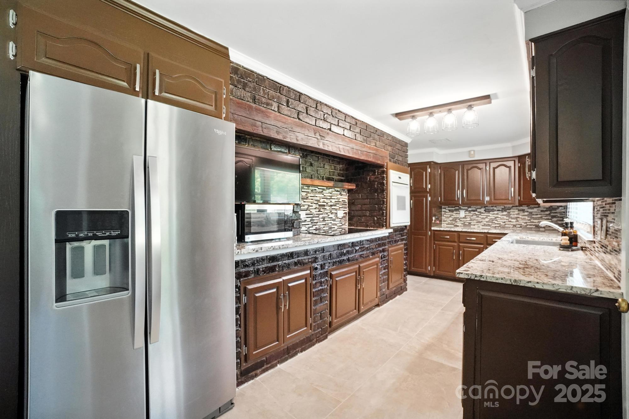 188 Gum Branch Road Unit: 3