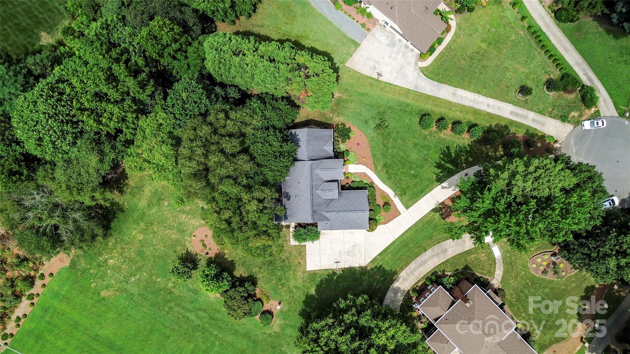 8173 Shannon Woods Lane