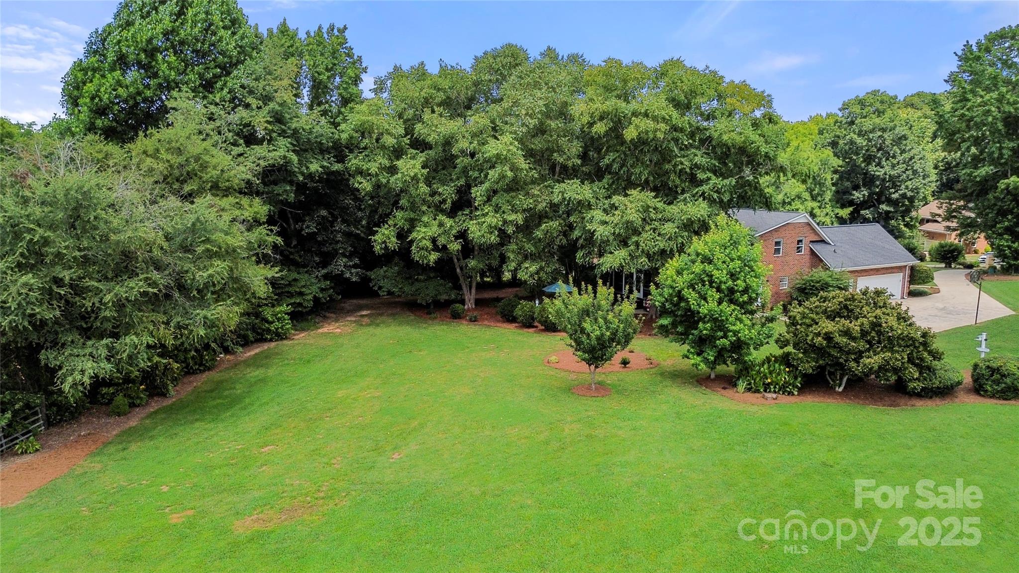 8173 Shannon Woods Lane