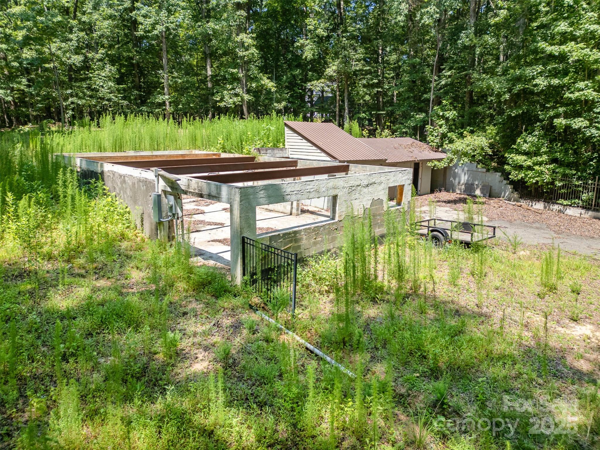 2300 Patterson Road