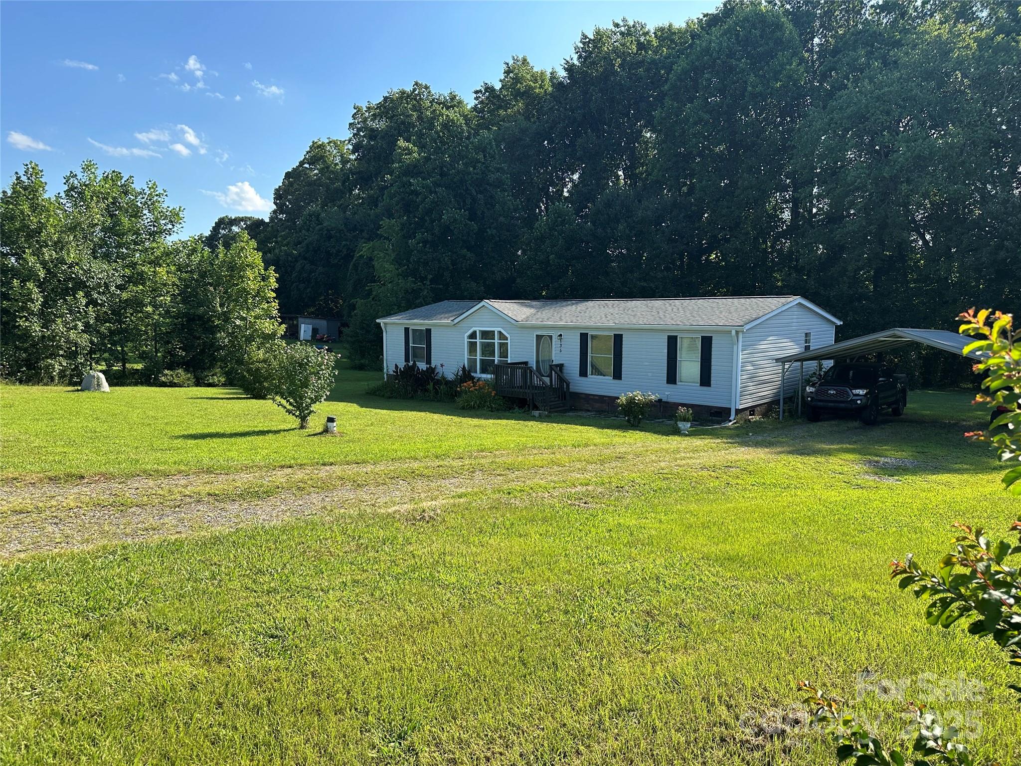 135 Whispering Drive