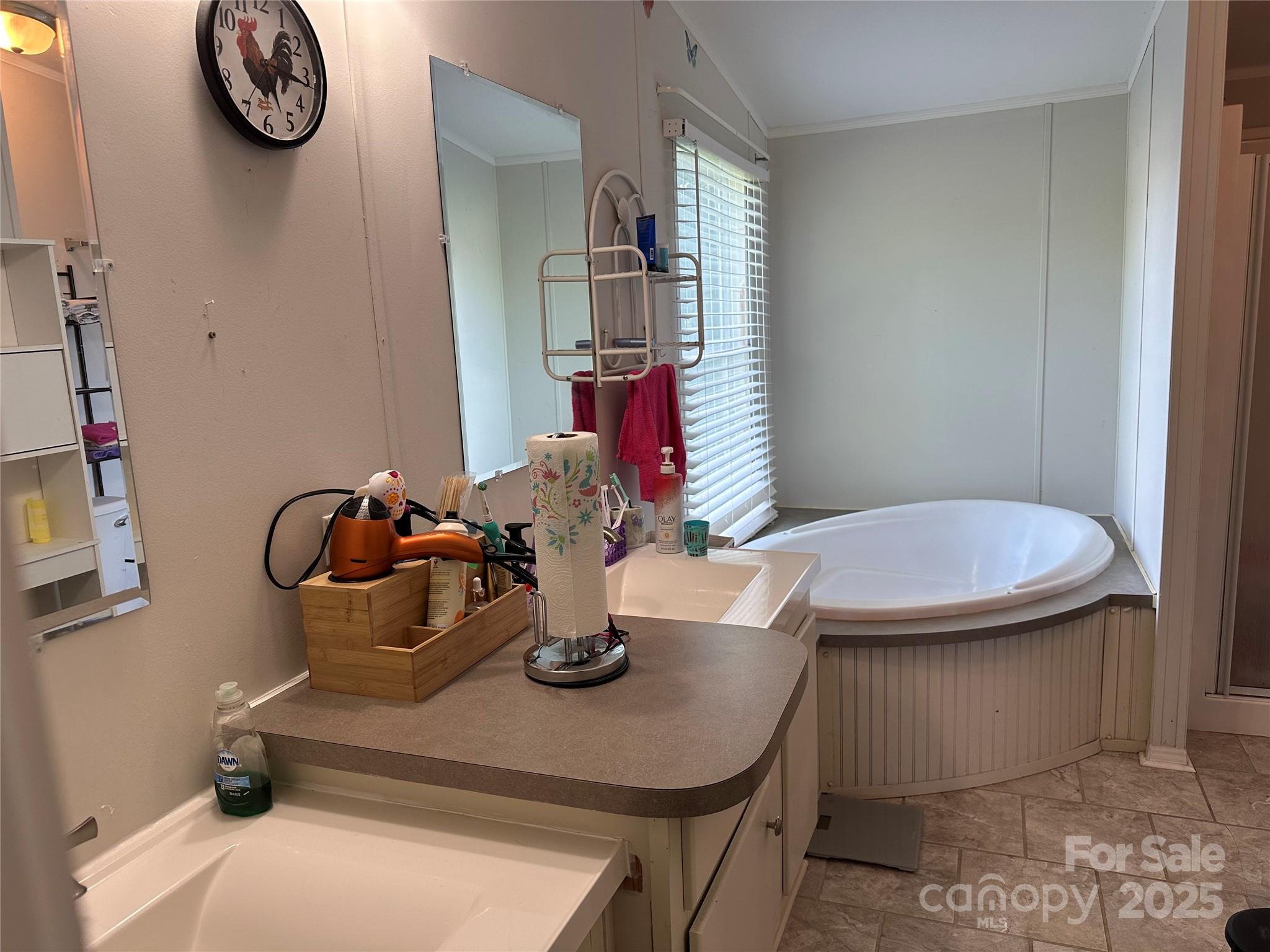 135 Whispering Drive