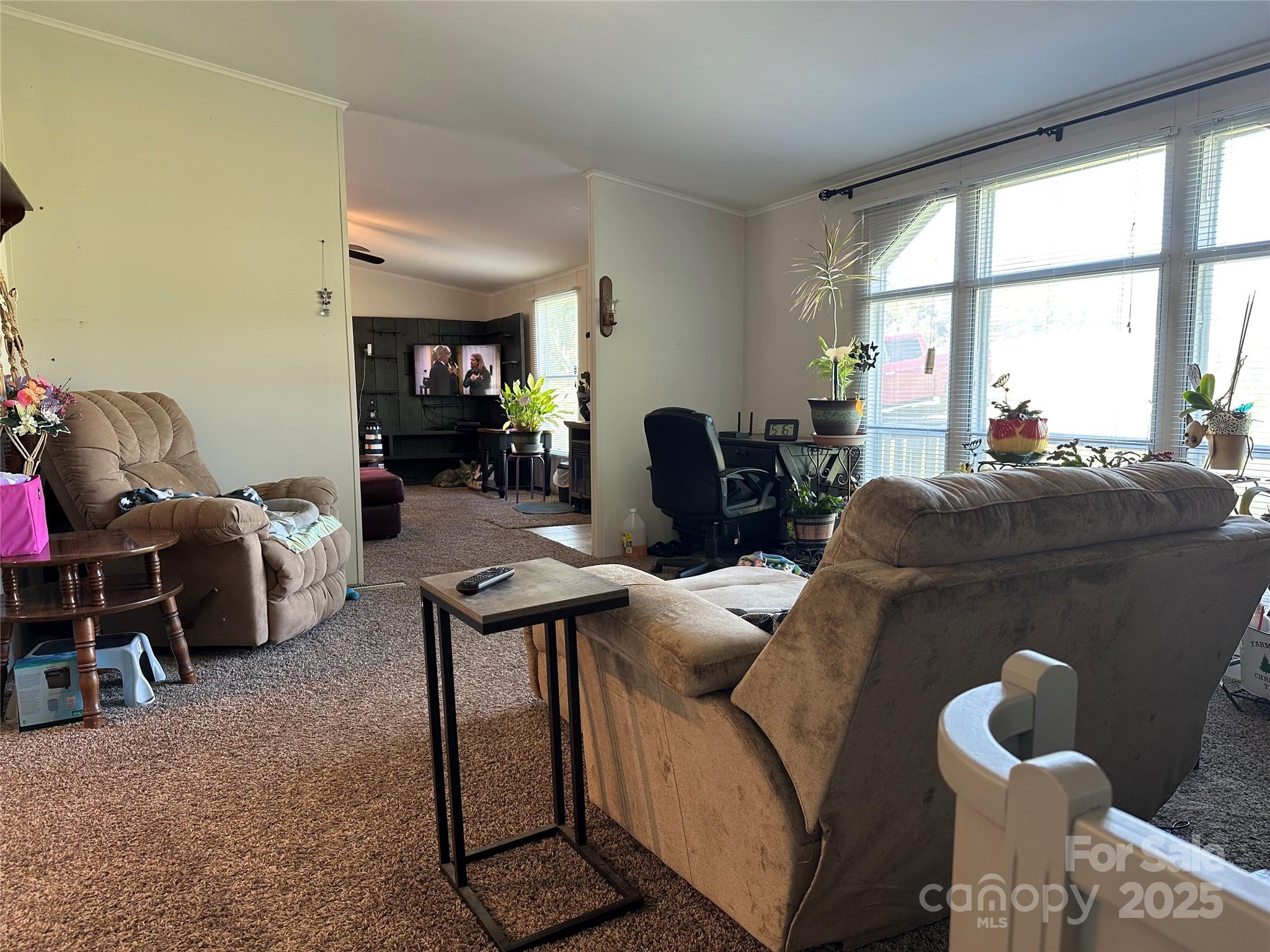 135 Whispering Drive