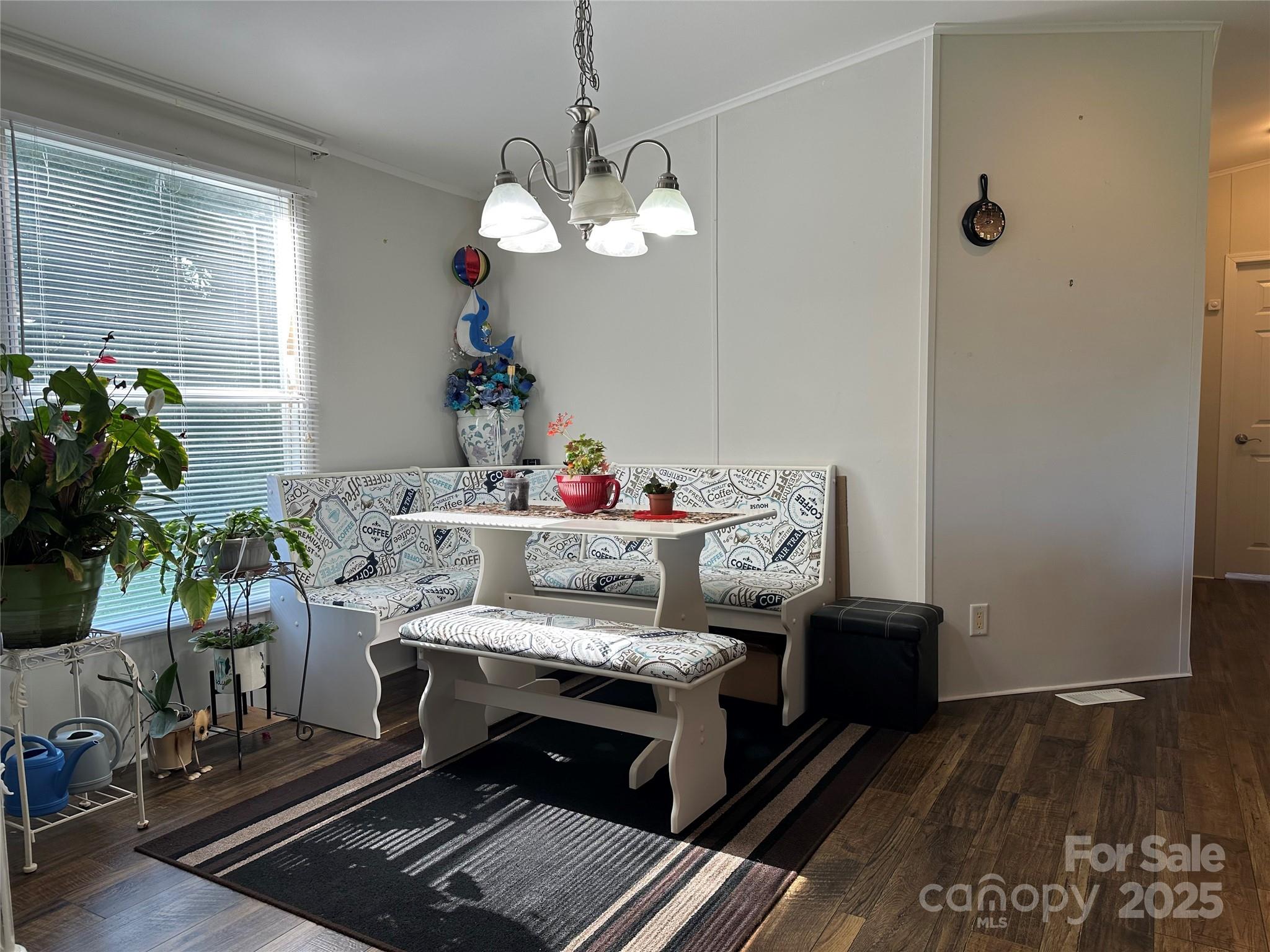 135 Whispering Drive