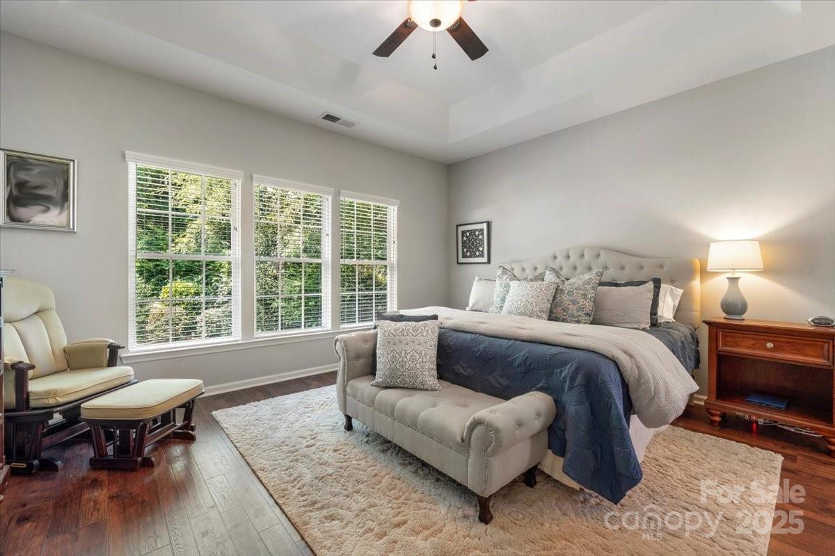 16101 Hollingbourne Road