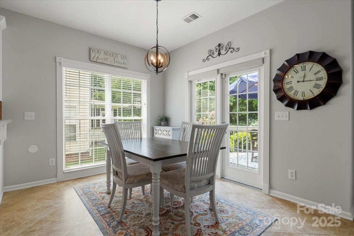 16101 Hollingbourne Road