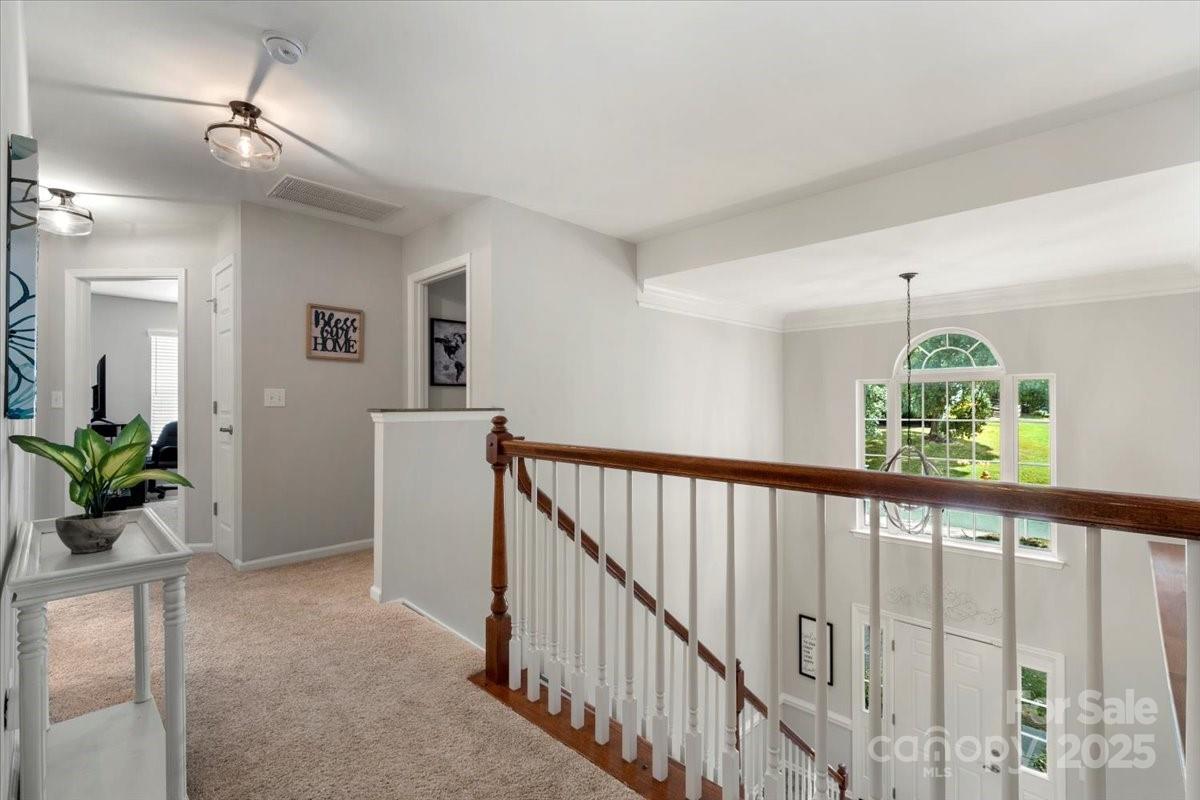 16101 Hollingbourne Road