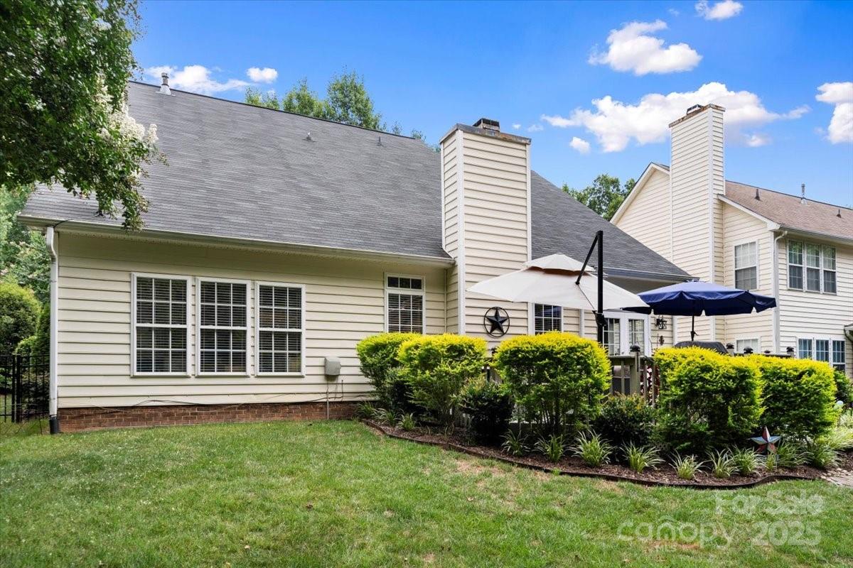 16101 Hollingbourne Road