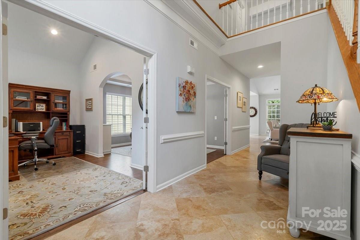 16101 Hollingbourne Road