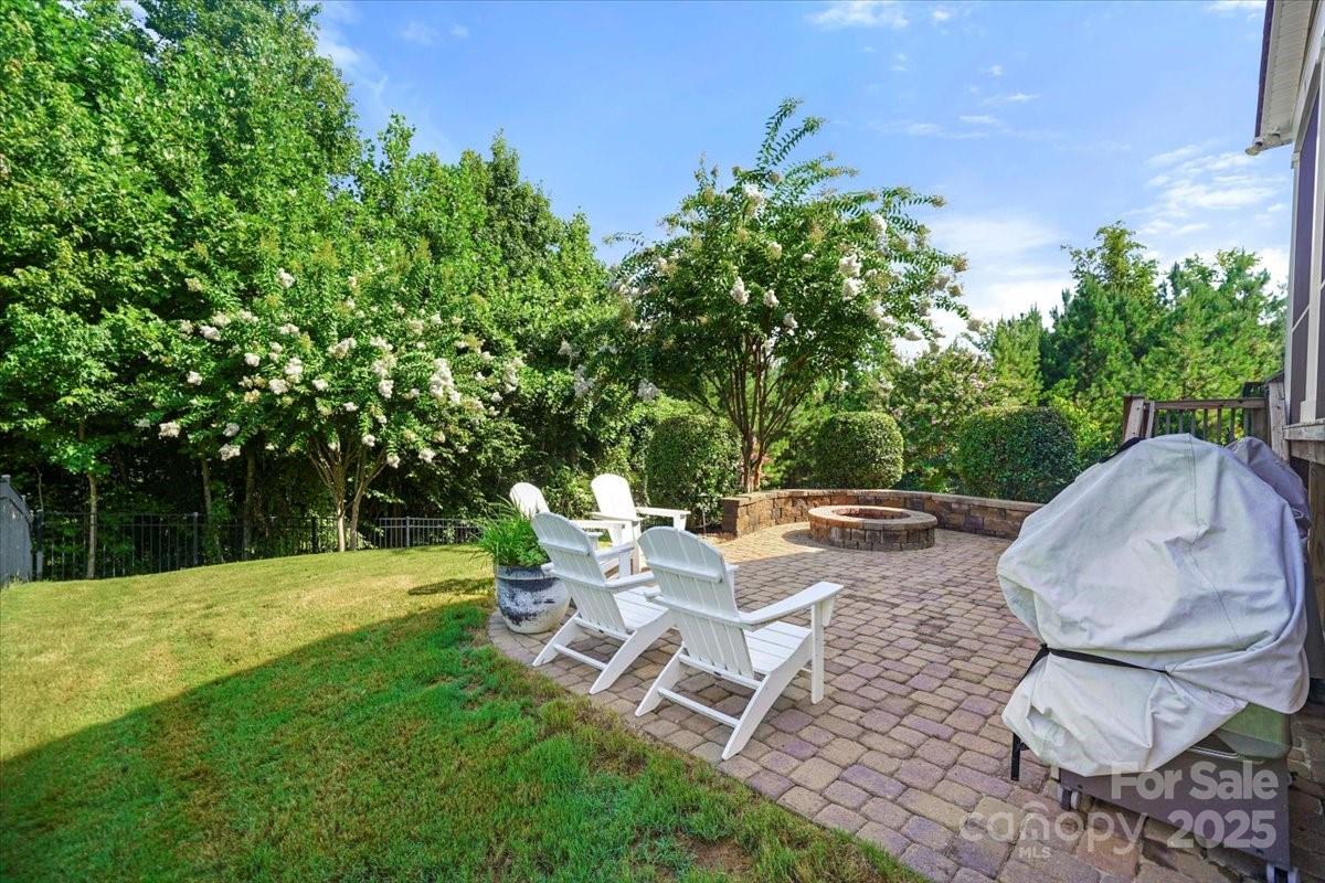 2414 Kayleb Point Circle