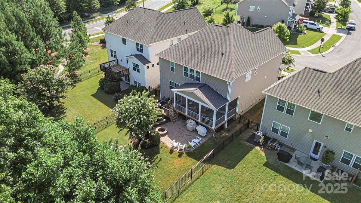 2414 Kayleb Point Circle