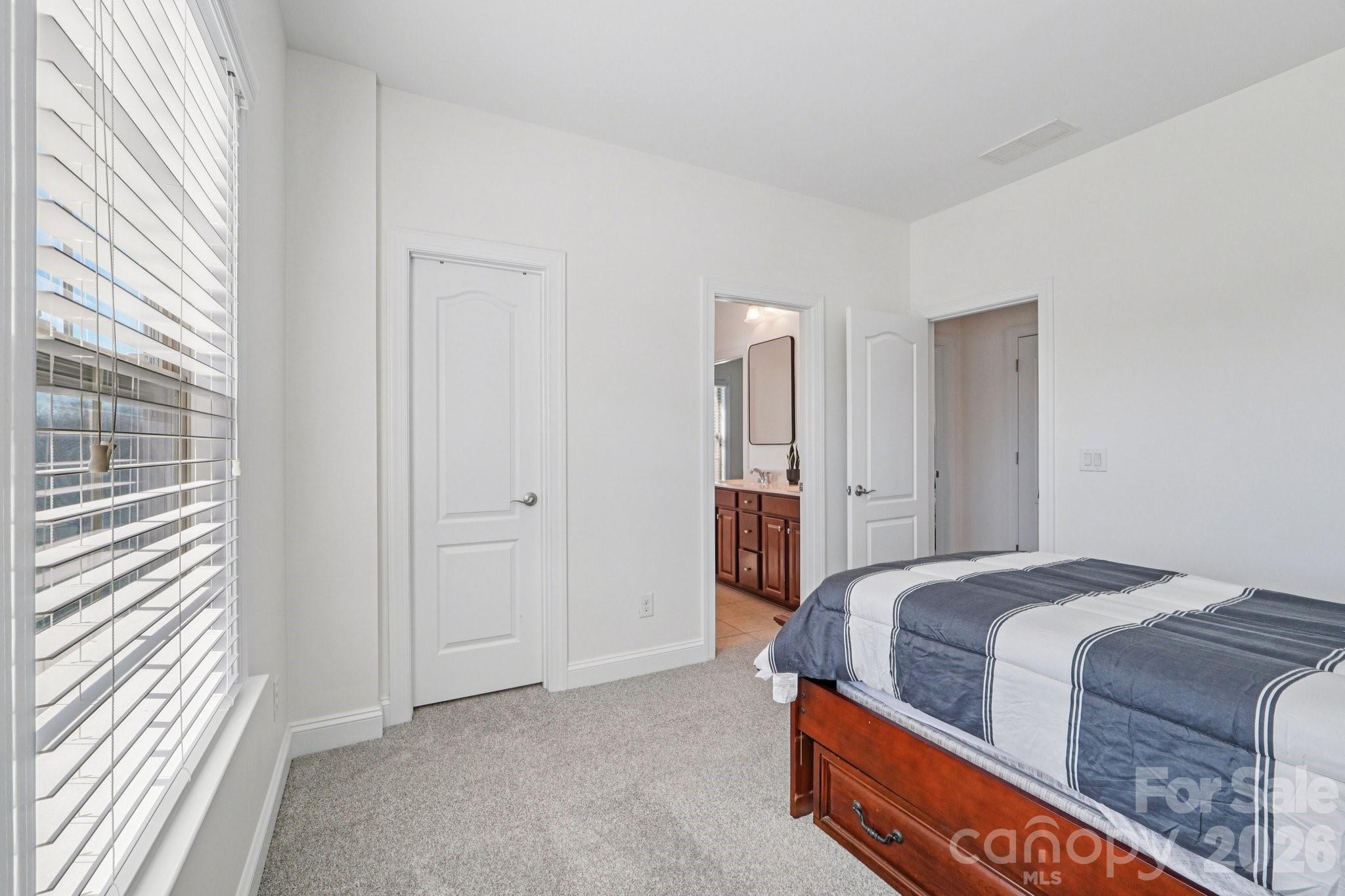 804 Crooked River Drive