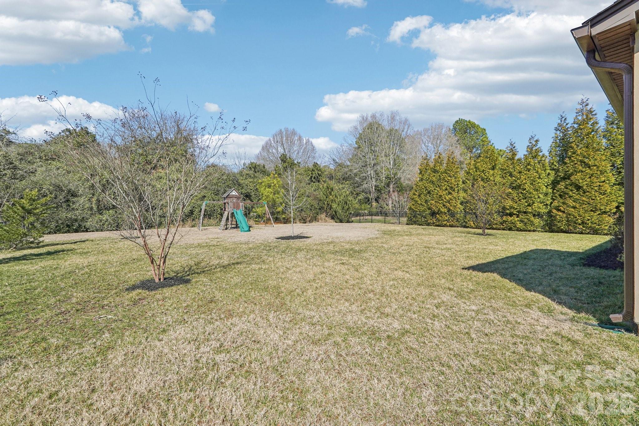 804 Crooked River Drive