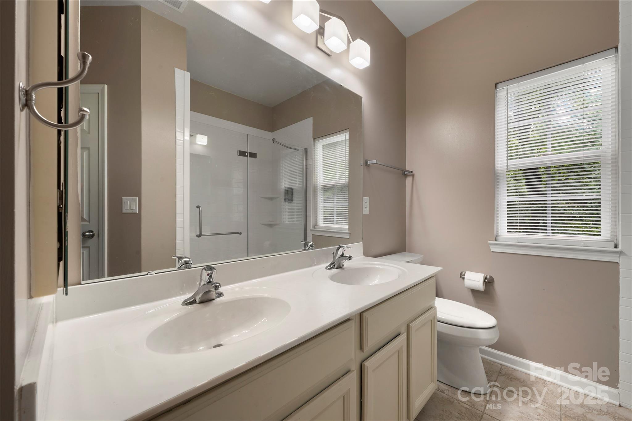 2216 Potter Cove Lane Unit: 19