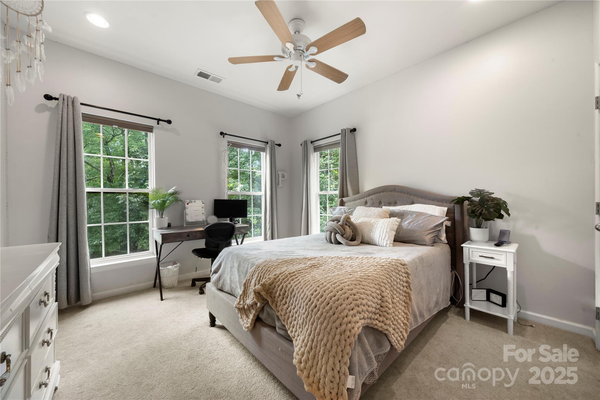 2216 Potter Cove Lane Unit: 19