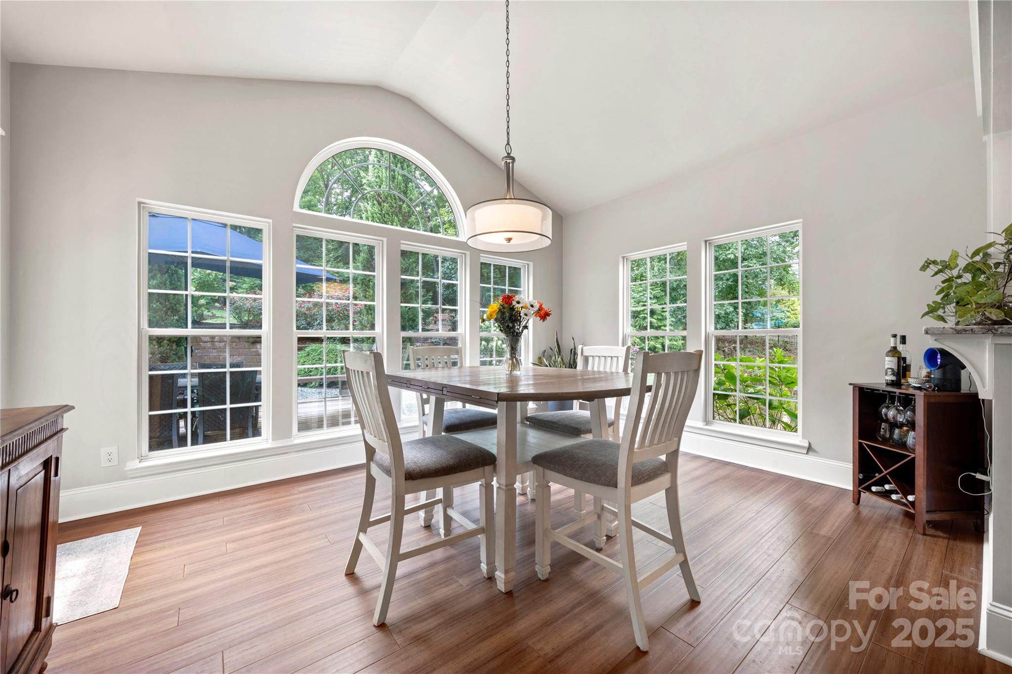 2216 Potter Cove Lane Unit: 19