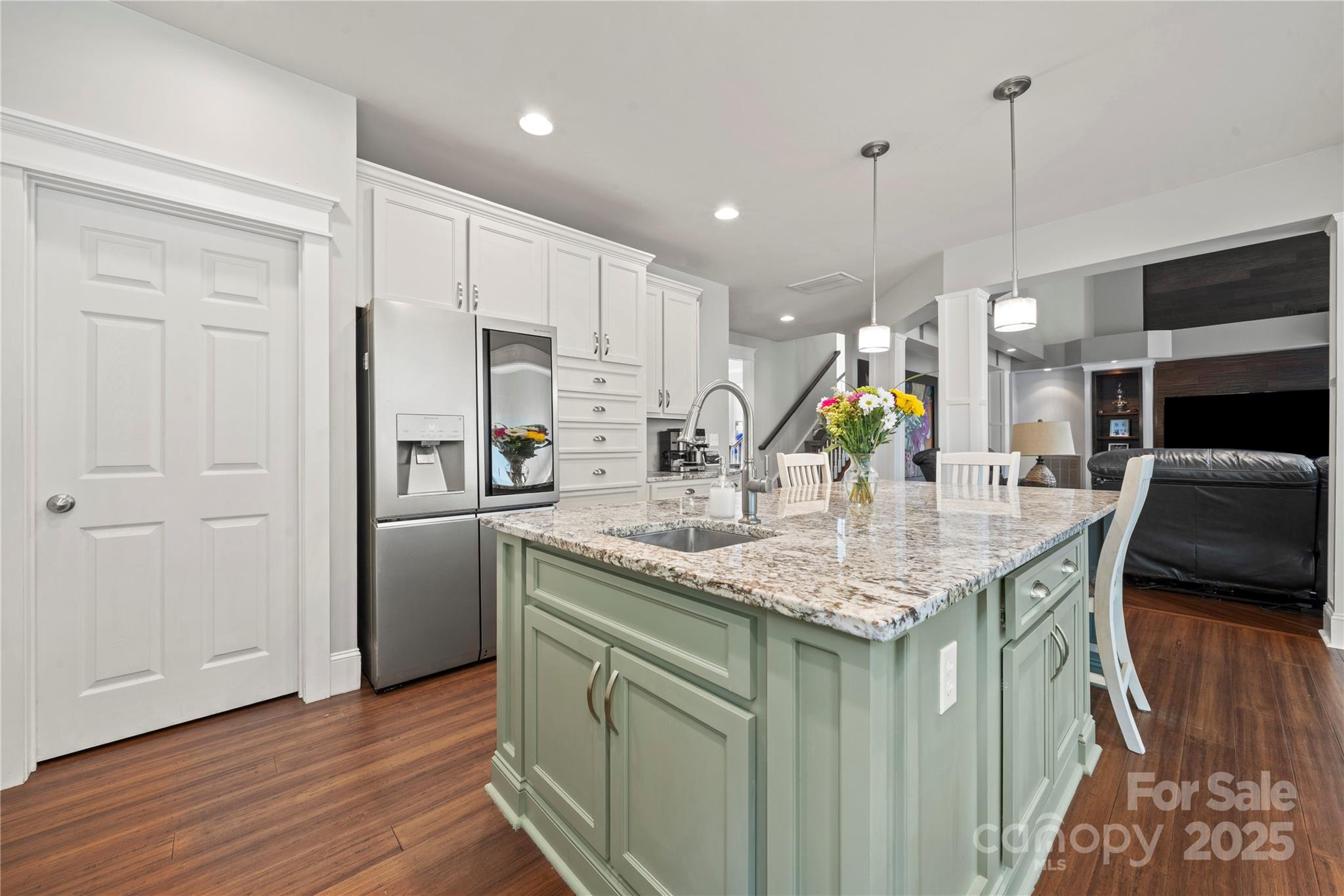 2216 Potter Cove Lane Unit: 19