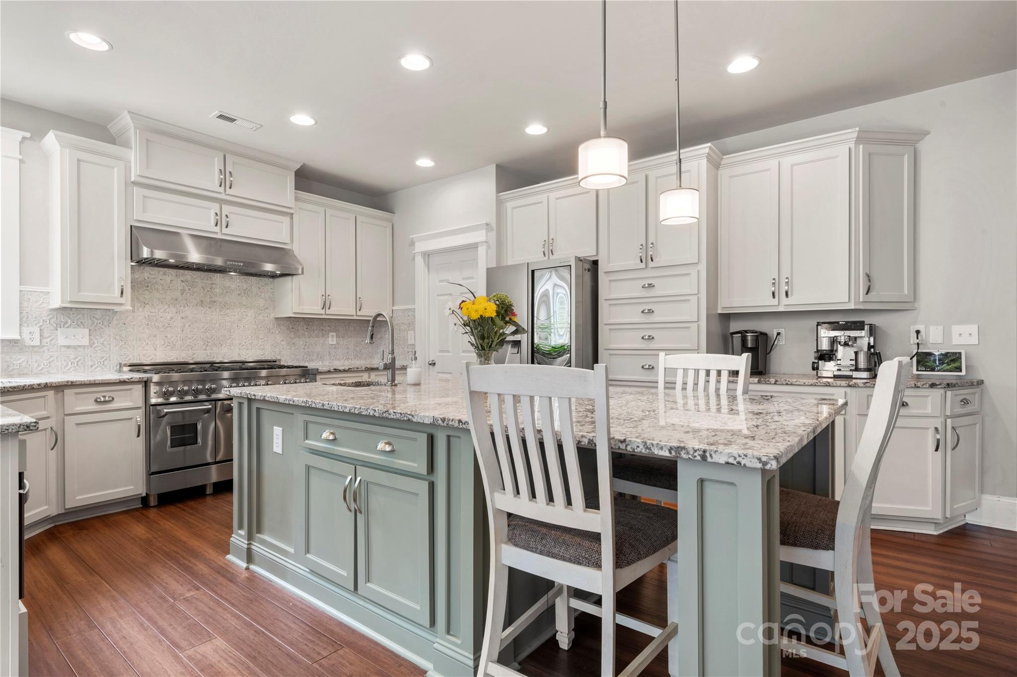 2216 Potter Cove Lane Unit: 19