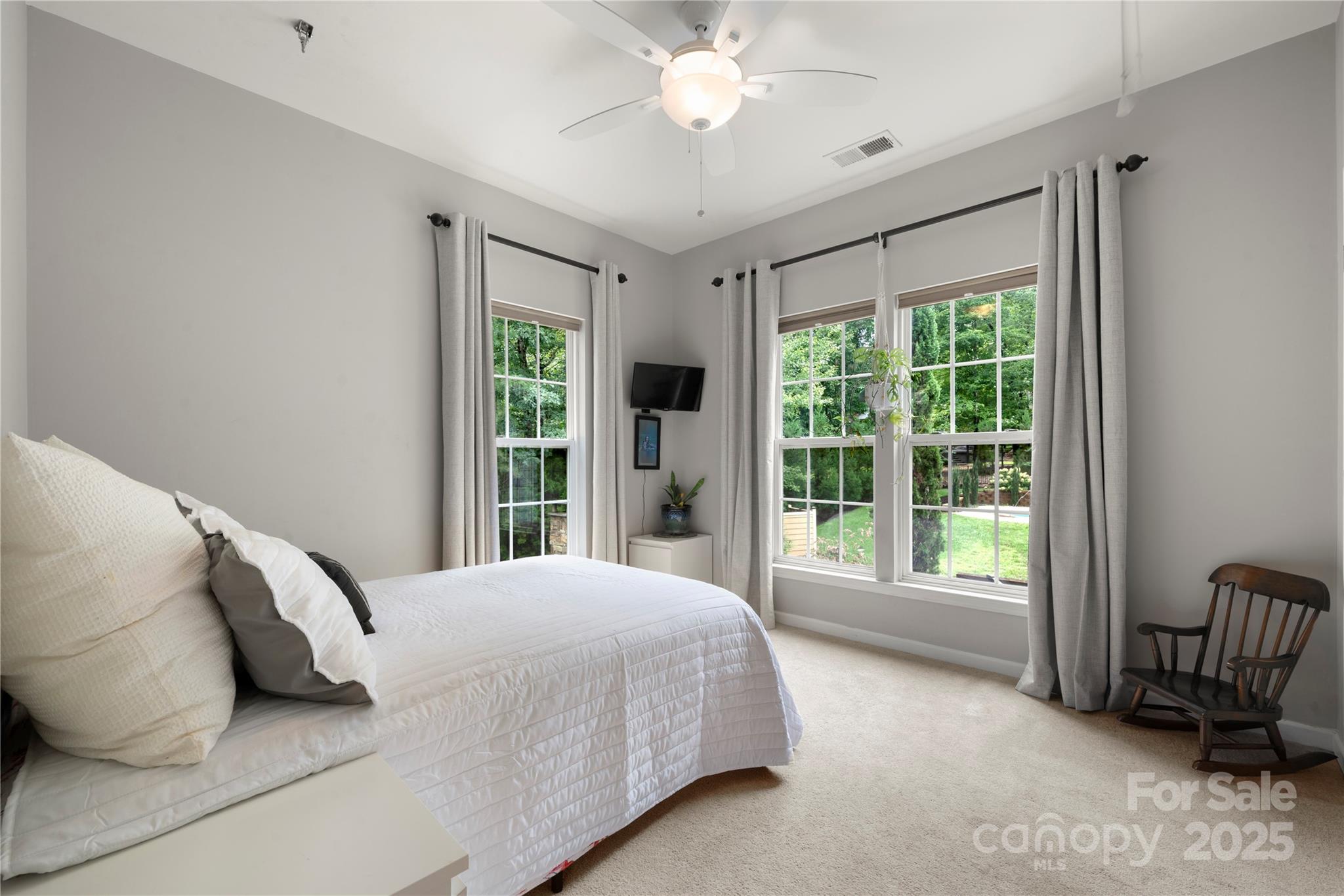 2216 Potter Cove Lane Unit: 19