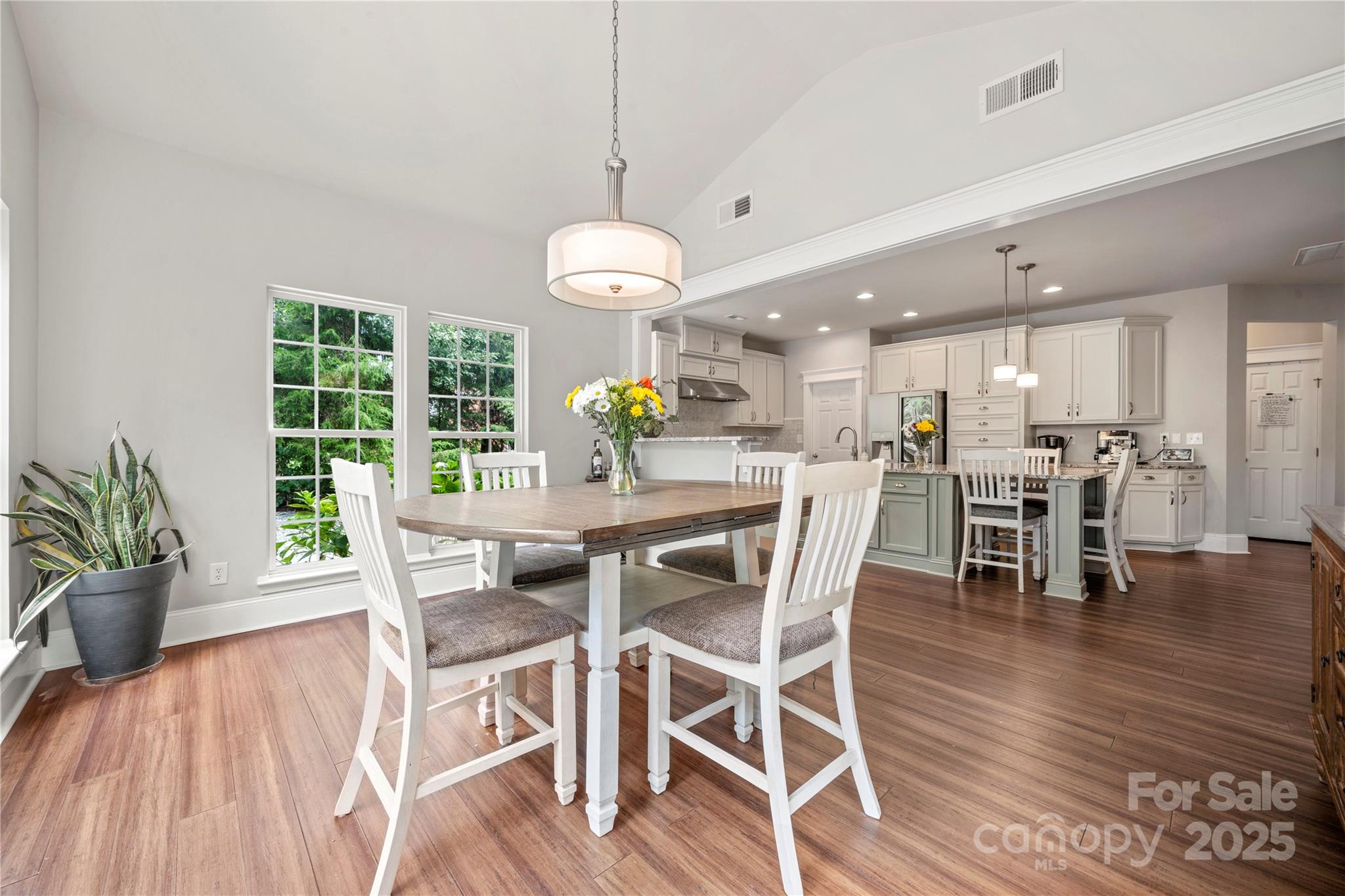 2216 Potter Cove Lane Unit: 19