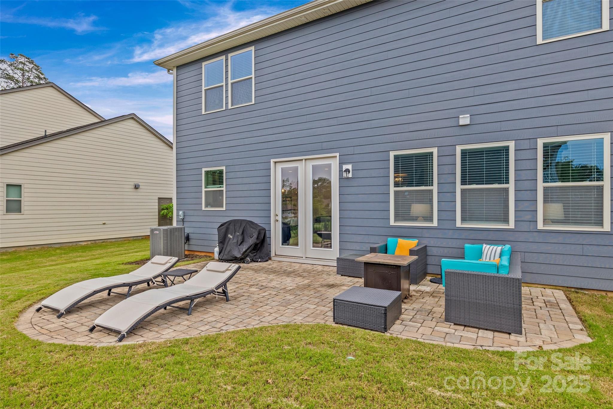 591 Sandbar Point