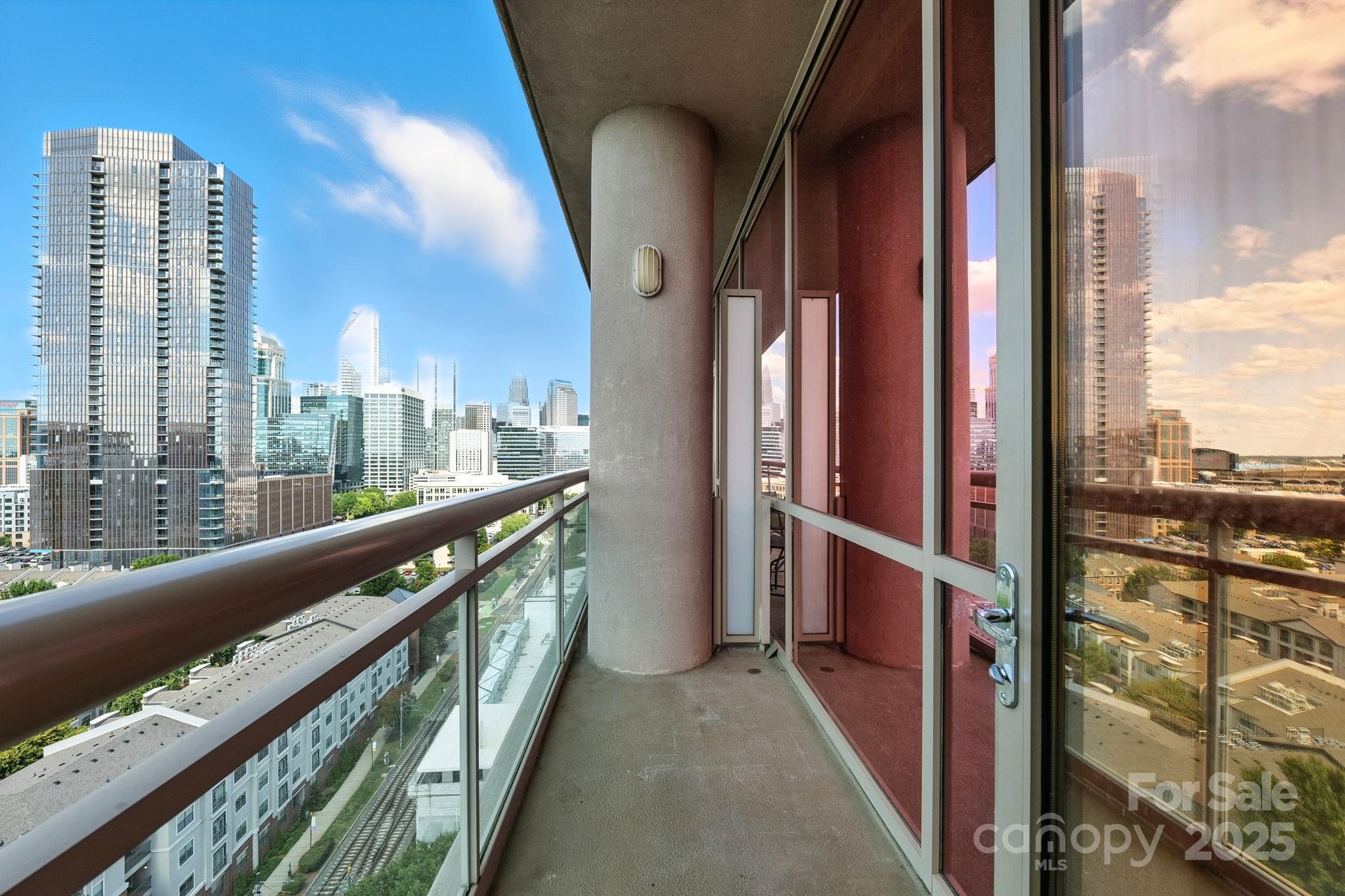 315 Arlington Avenue Unit: 1704