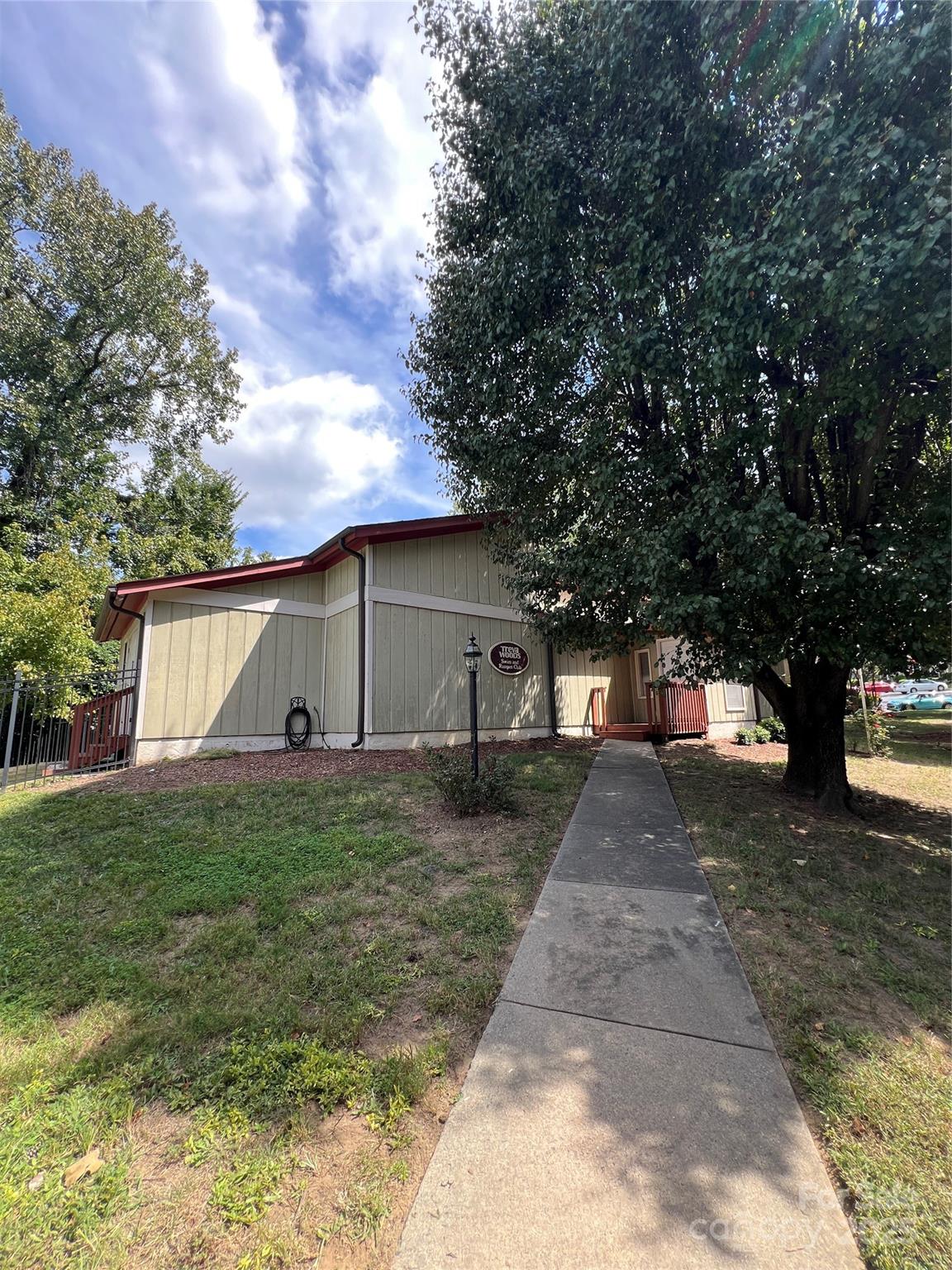 8041 Charter Oak Lane