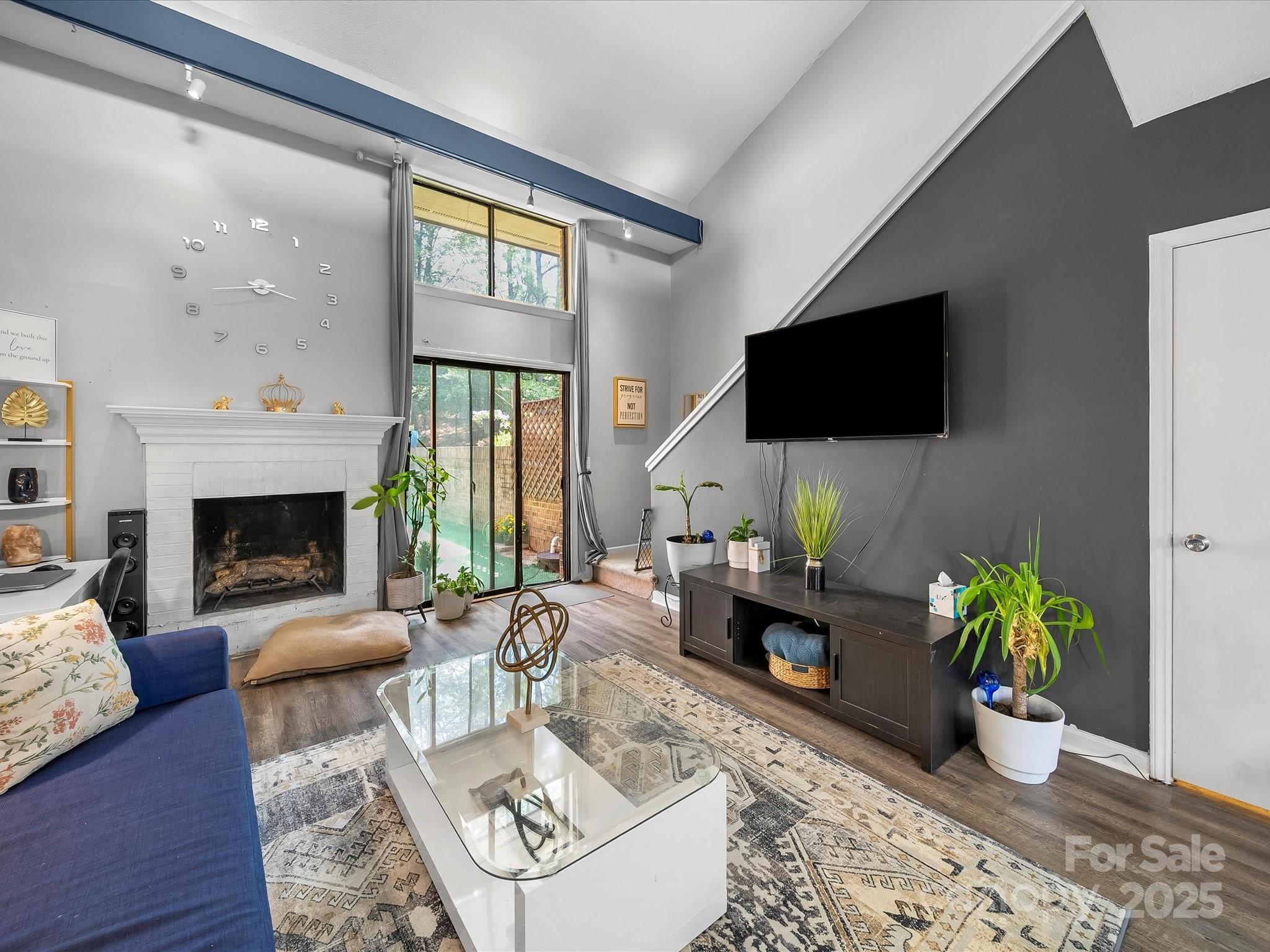 8041 Charter Oak Lane