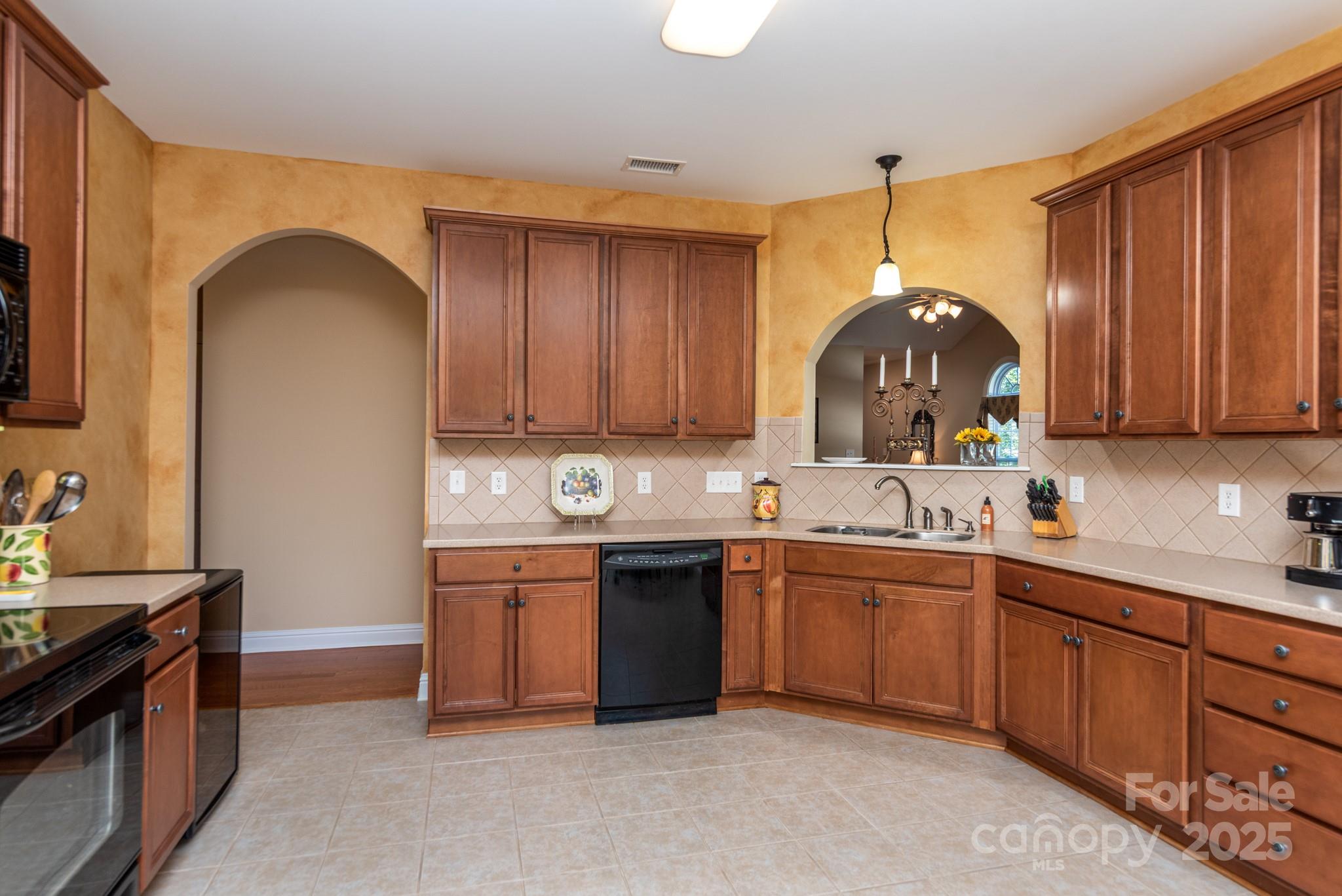 8059 Andrew Franklin Drive