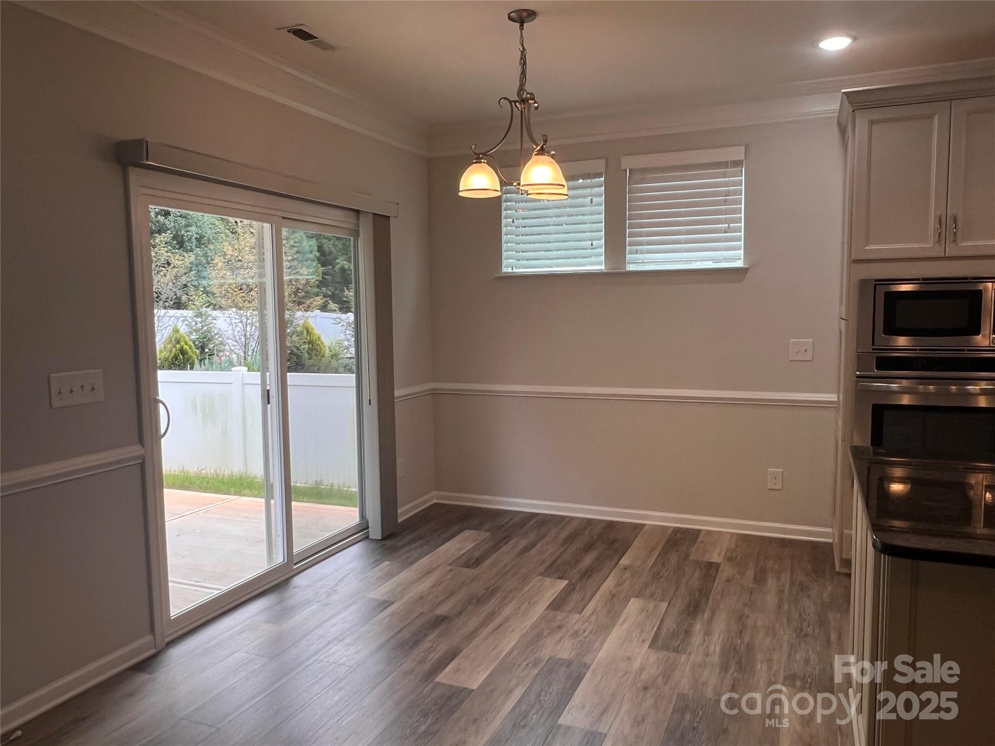 1142 Baldwin Drive