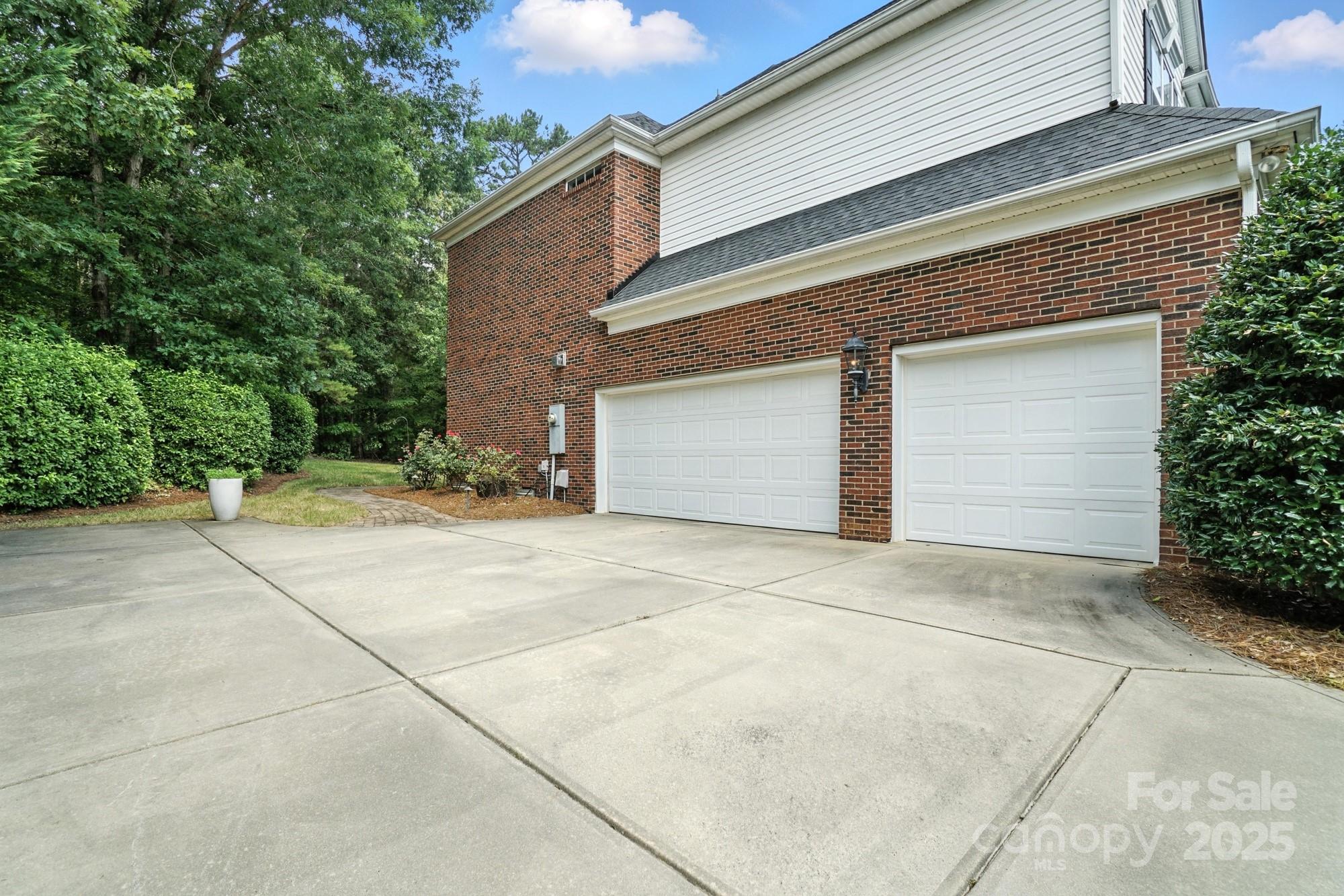 7213 Three Wood Drive