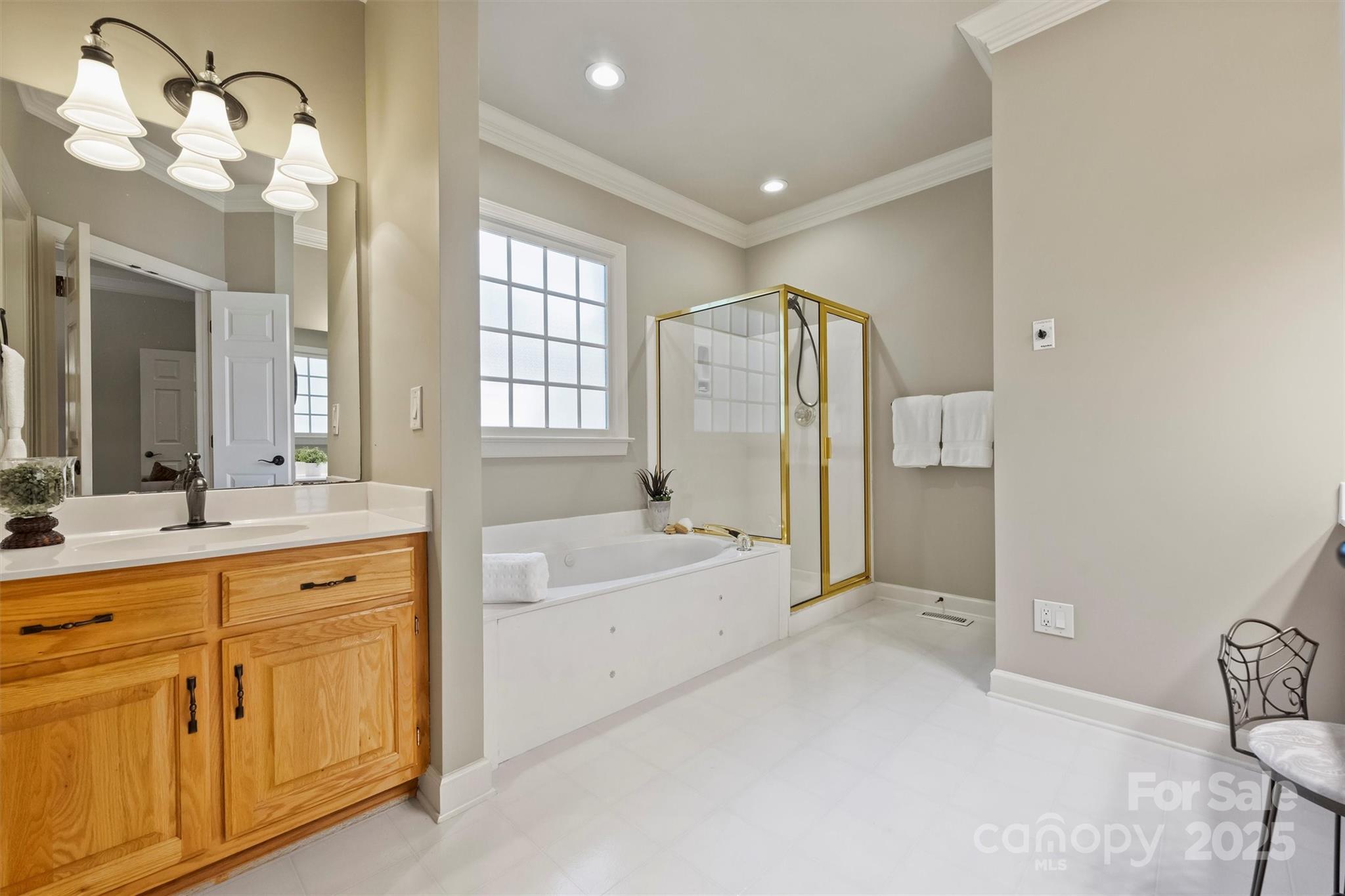 11728 Sir Francis Drake Drive