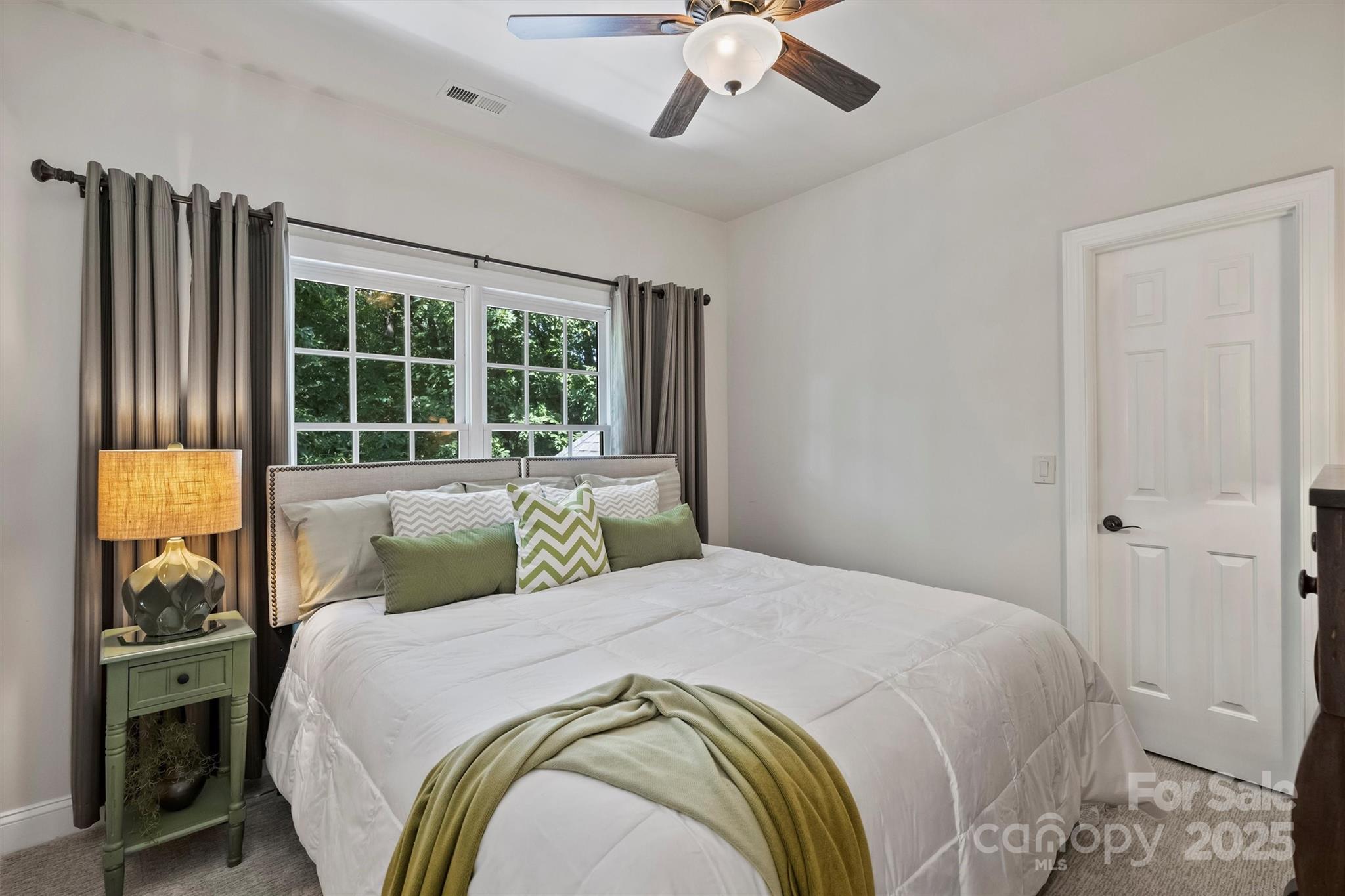 11728 Sir Francis Drake Drive