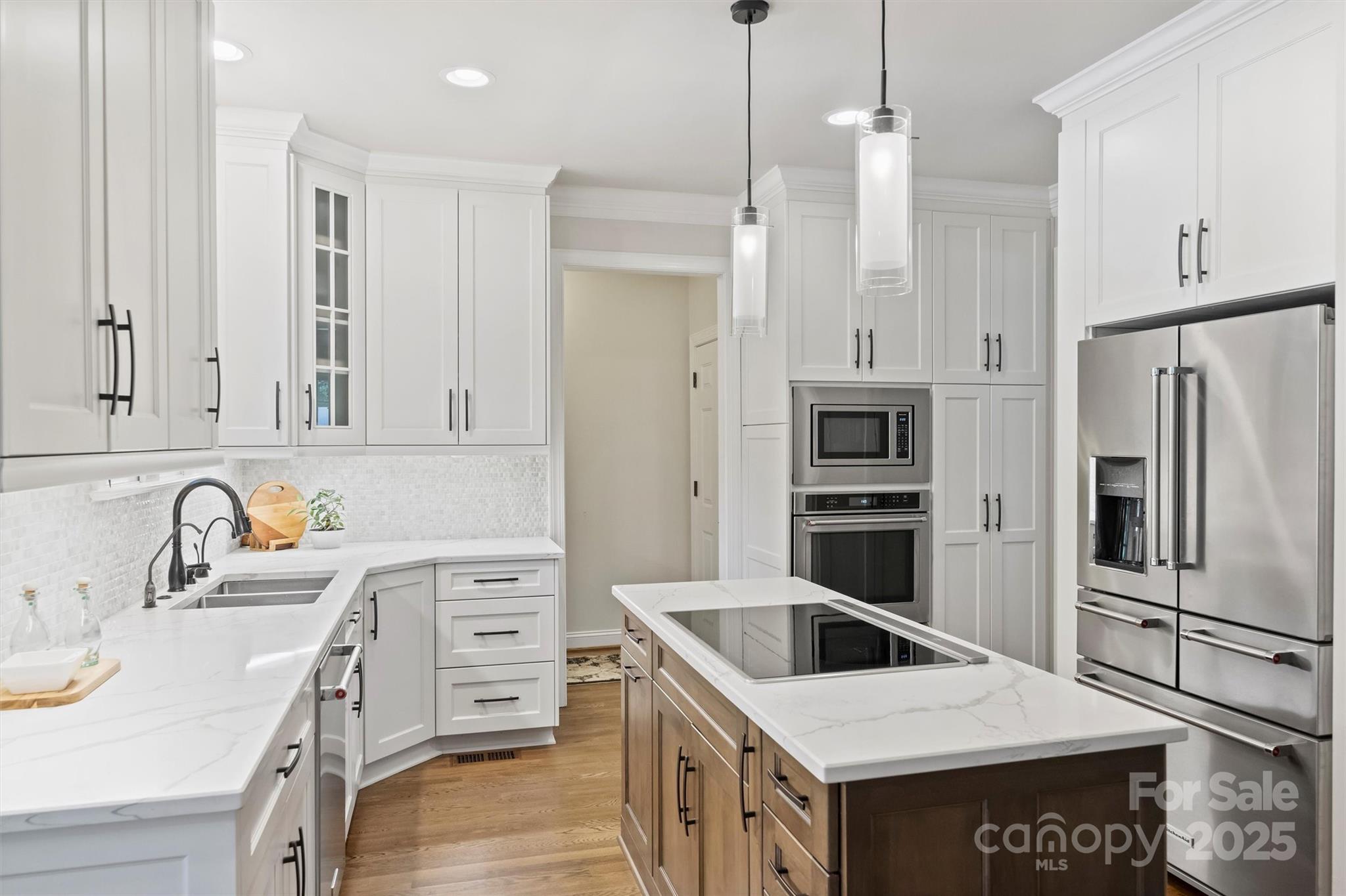 11728 Sir Francis Drake Drive