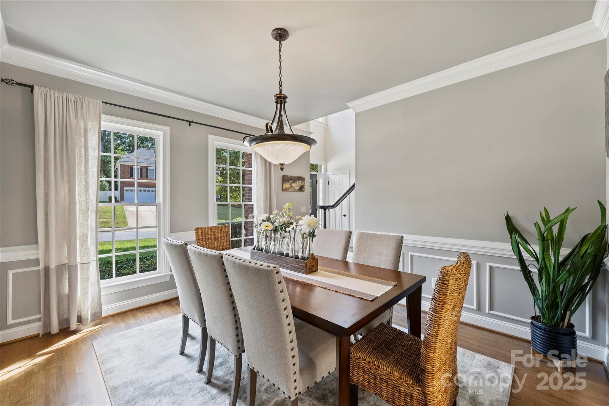 11728 Sir Francis Drake Drive