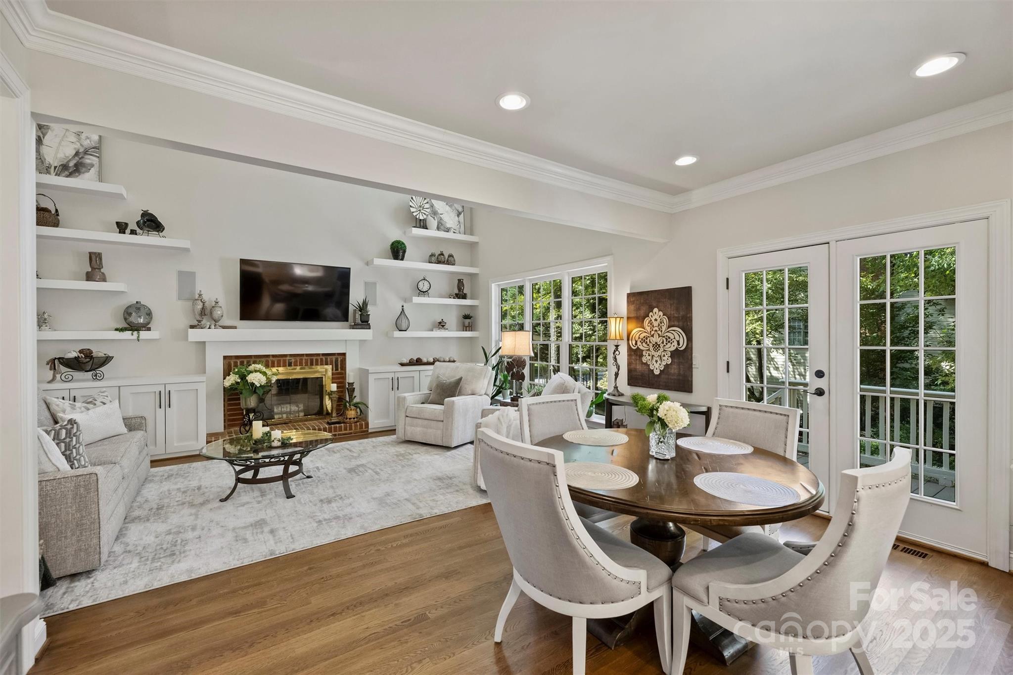 11728 Sir Francis Drake Drive