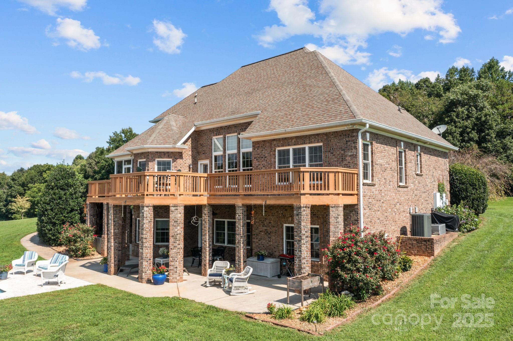 861 Tabor Road